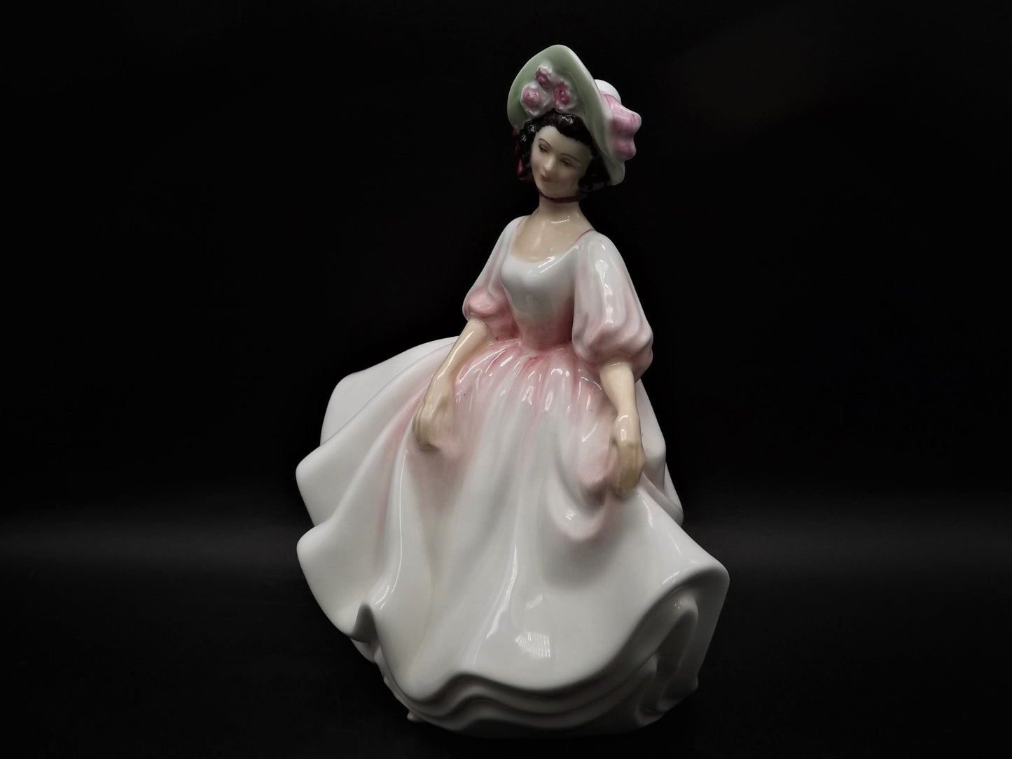 Vintage Royal Doulton "Sunday Best" figurine HN 2698. Introduced 1985 and retired 1995. Excellent condition!