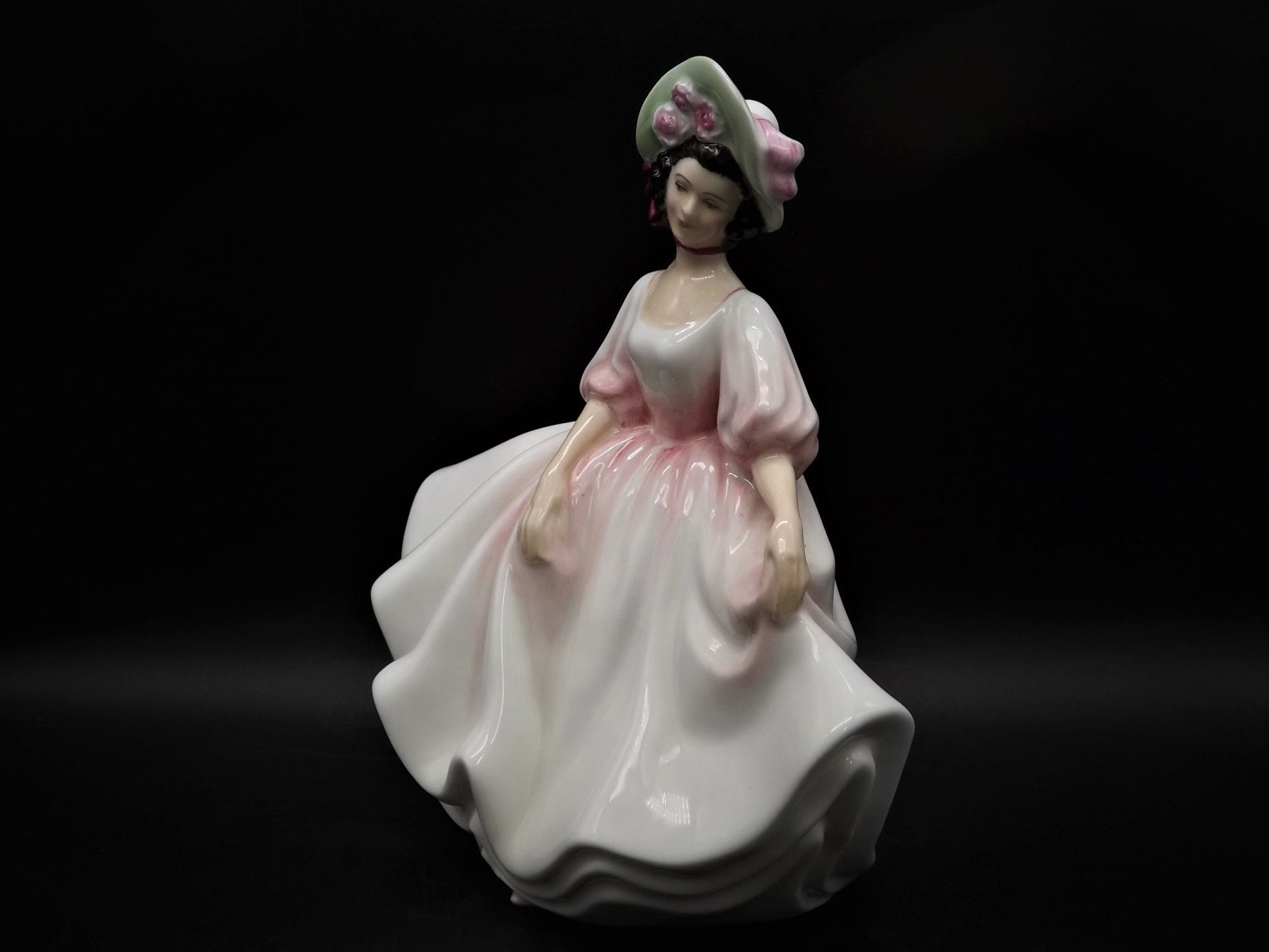 Vintage Royal Doulton "Sunday Best" figurine HN 2698. Introduced 1985 and retired 1995. Excellent condition!