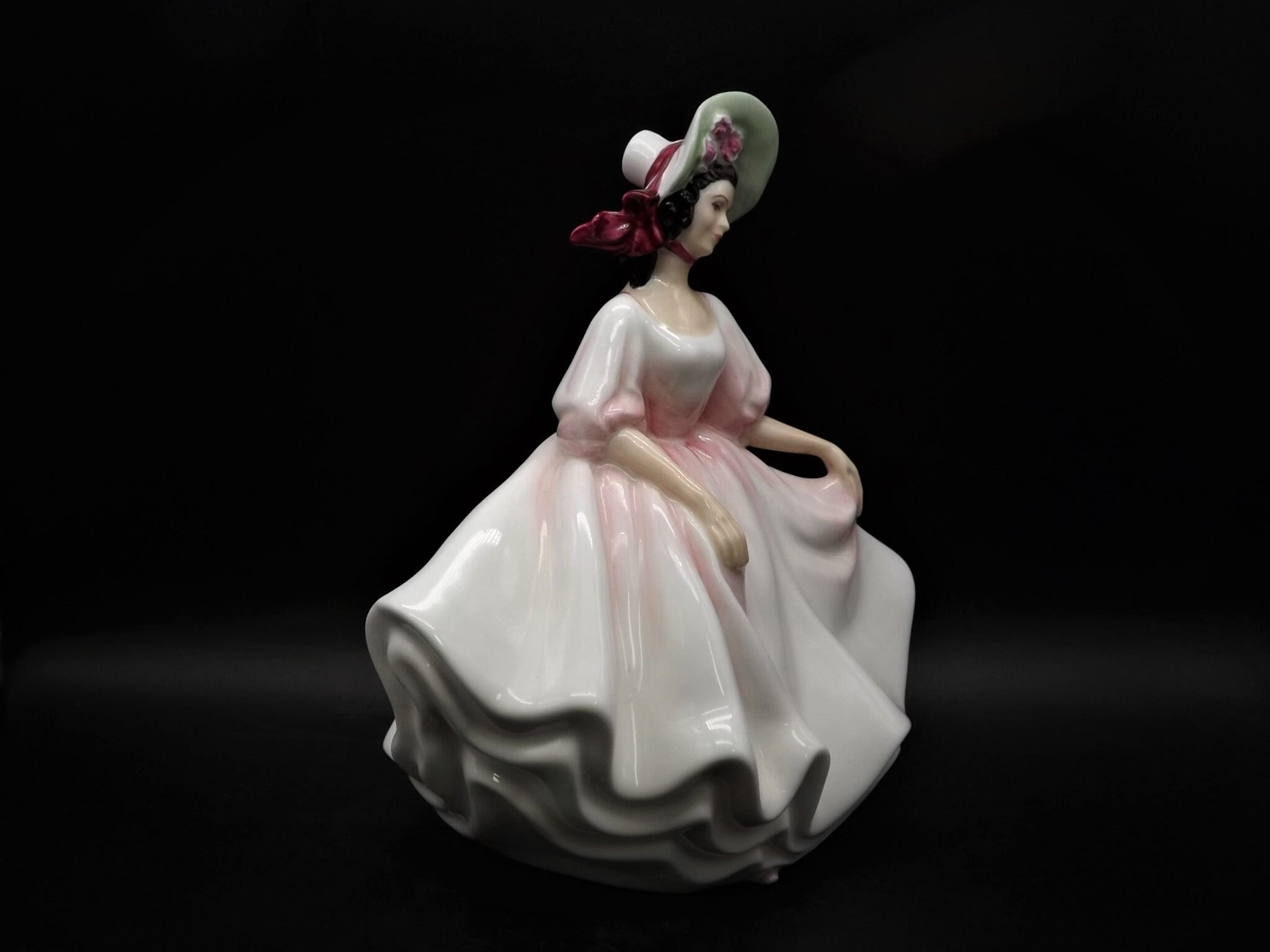 Vintage Royal Doulton "Sunday Best" figurine HN 2698. Introduced 1985 and retired 1995. Excellent condition!