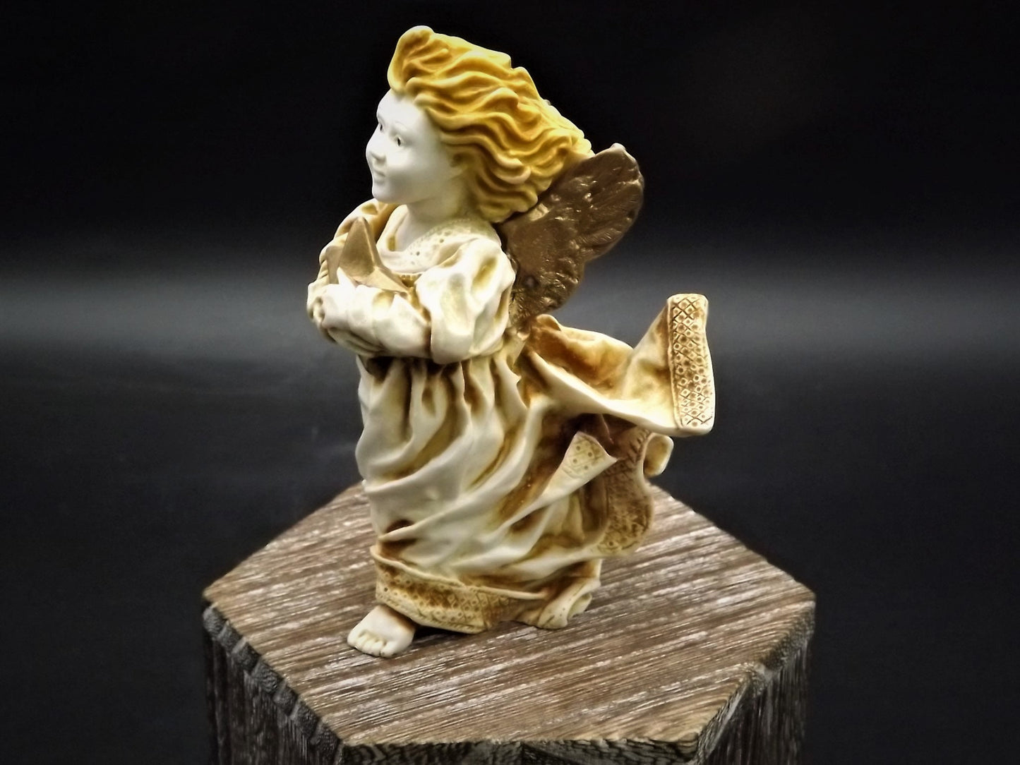 Retired Harmony Kingdom Celeste Angel Figurine: 1996 Timed Edition