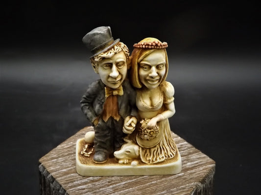 Retired 1996 Harmony Kingdom "The Big Day" wedding piece Excellent condition. No Box.