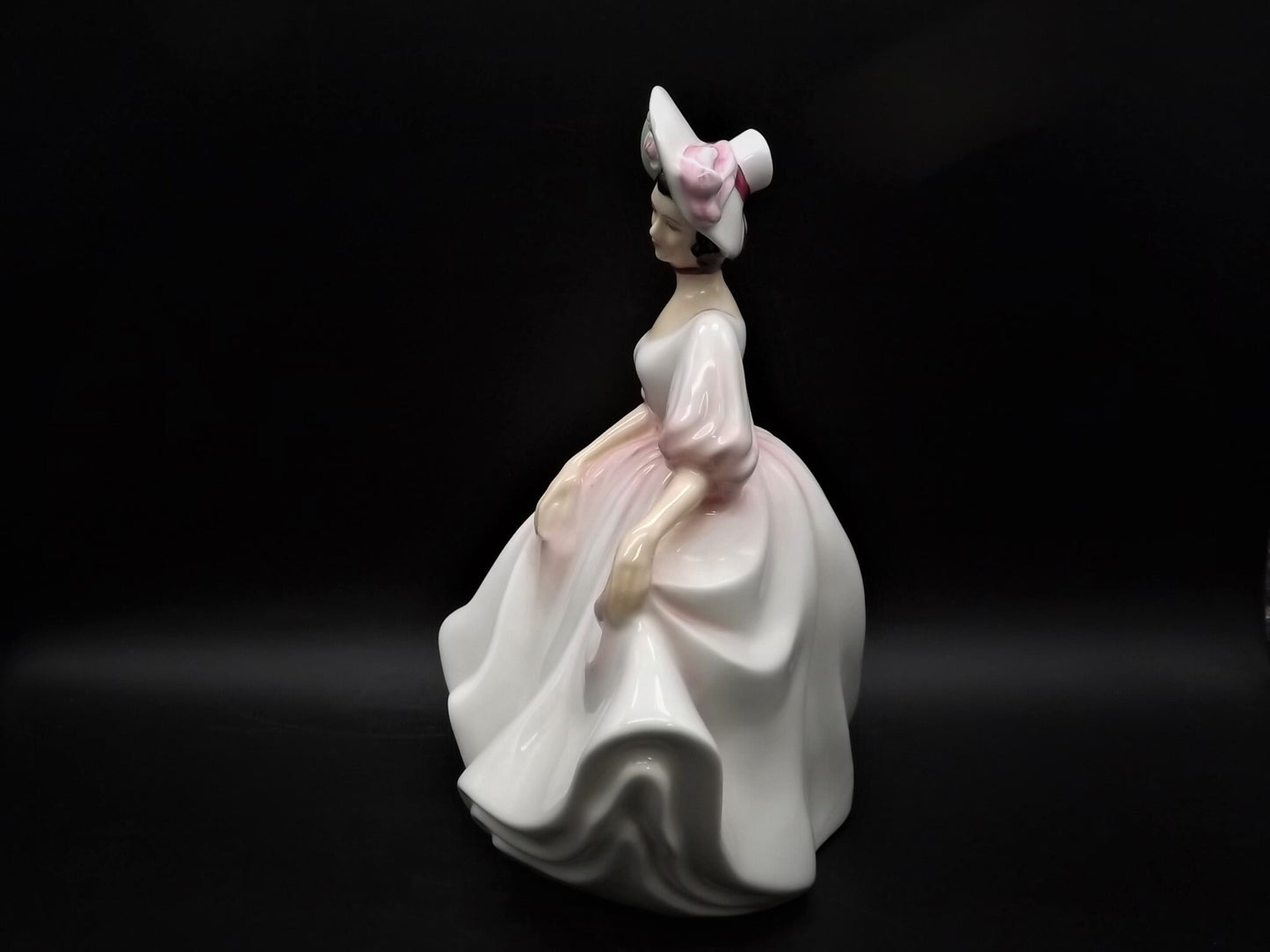 Vintage Royal Doulton "Sunday Best" figurine HN 2698. Introduced 1985 and retired 1995. Excellent condition!