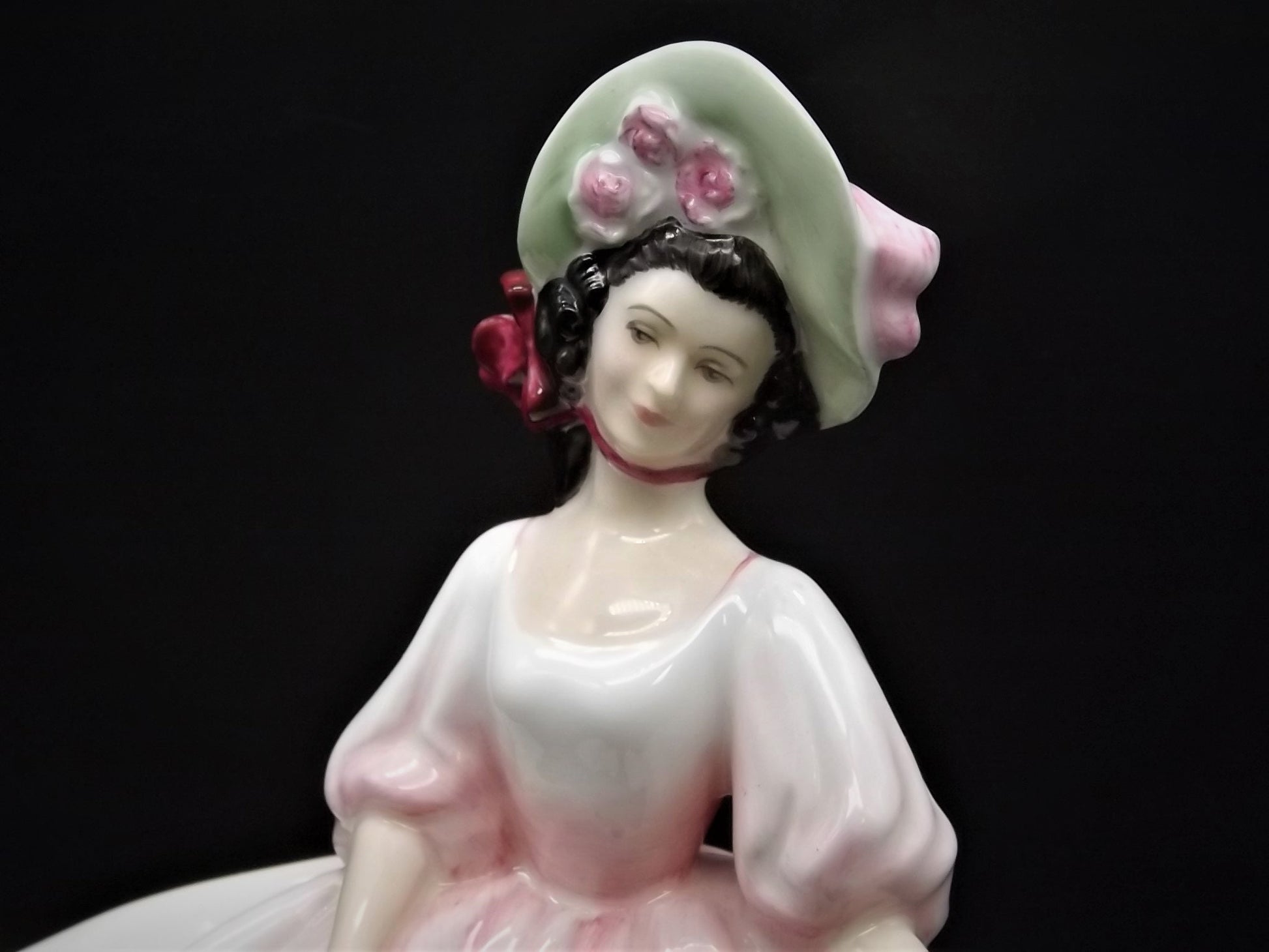 Vintage Royal Doulton "Sunday Best" figurine HN 2698. Introduced 1985 and retired 1995. Excellent condition!