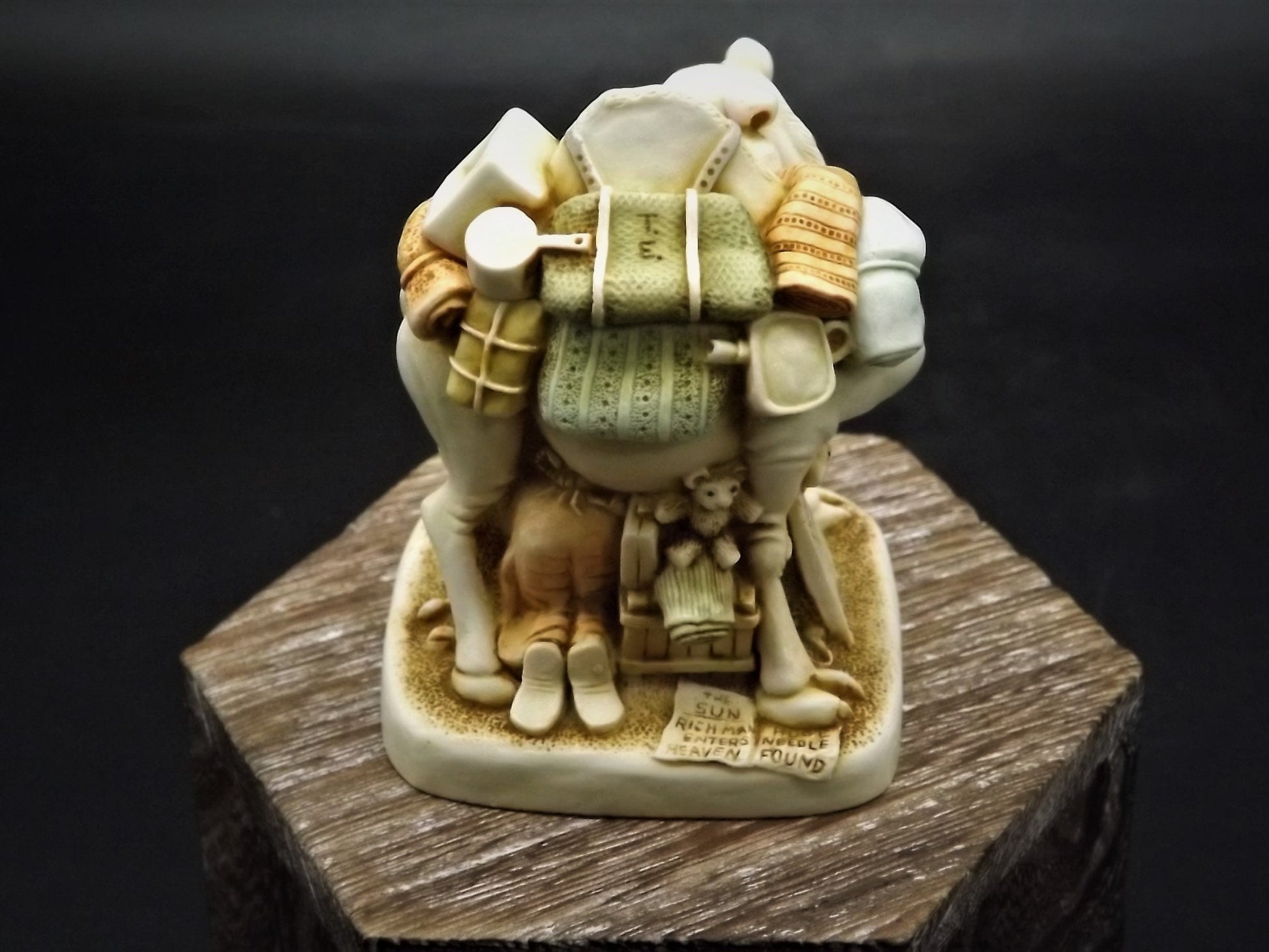 Retired 1998 Harmony Kingdom "Package tour" Infinity version piece Excellent condition with original box and COA.