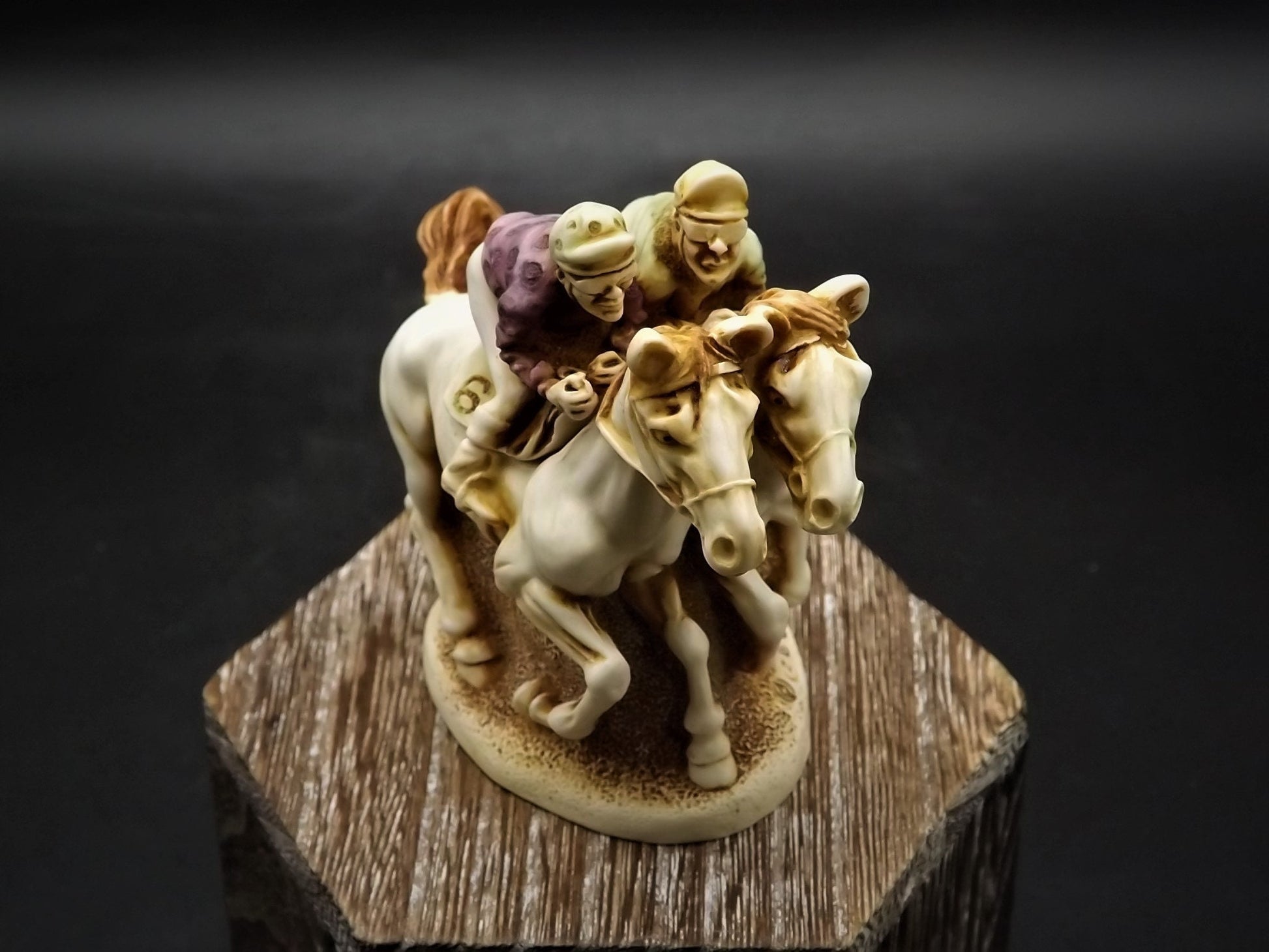 Retired 1996 Harmony Kingdom "Photo Finish" piece Excellent condition with original box.