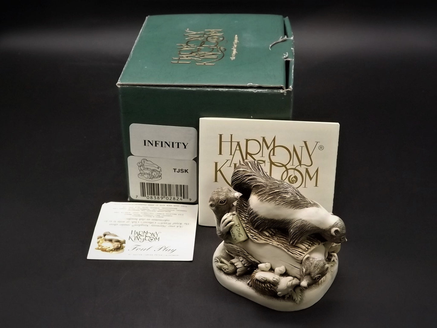 Retired 1998 Harmony Kingdom "Foul Play Infinity" piece Excellent condition with original box and COA.