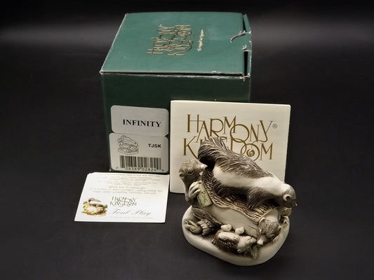 Retired 1998 Harmony Kingdom "Foul Play Infinity" piece Excellent condition with original box and COA.