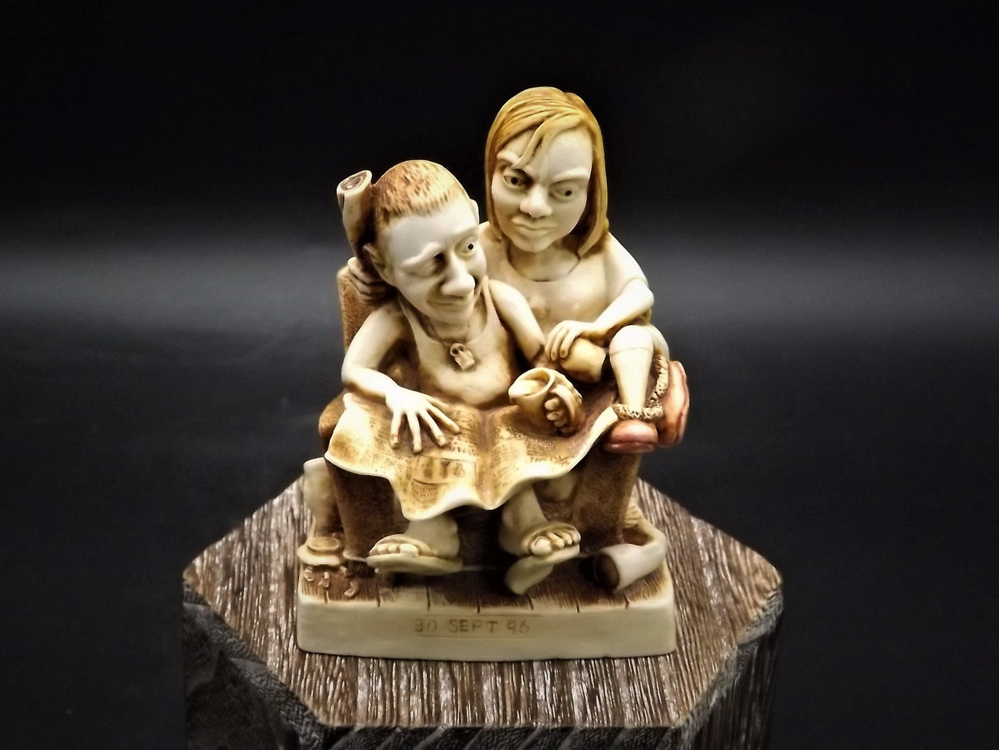 Retired 1996 Harmony Kingdom "Paper Anniversary" solid body piece Excellent condition. No Box.