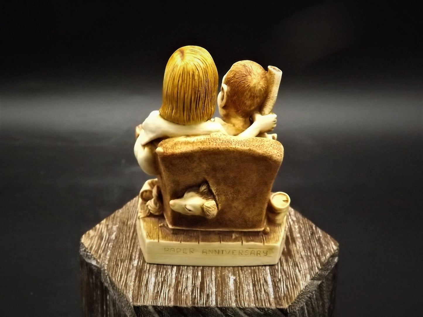 Retired 1996 Harmony Kingdom "Paper Anniversary" solid body piece Excellent condition. No Box.