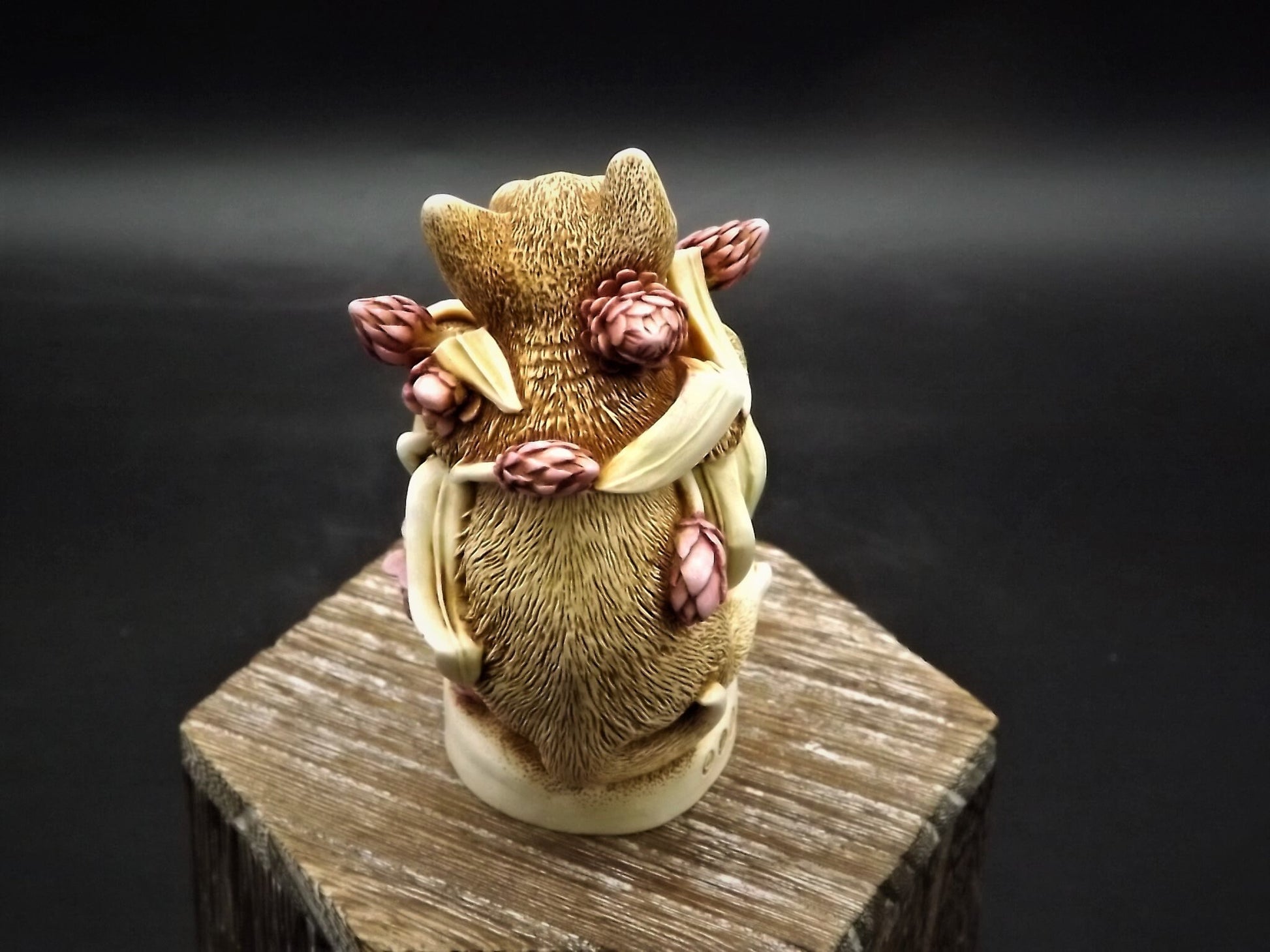 Retired 1997 Harmony Kingdom "Algenon" piece Excellent condition. No Box.