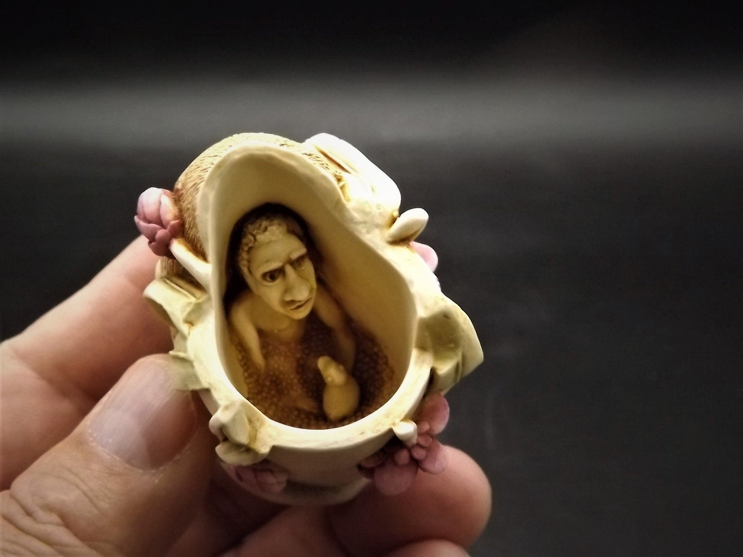 Retired 1997 Harmony Kingdom "Algenon" piece Excellent condition. No Box.