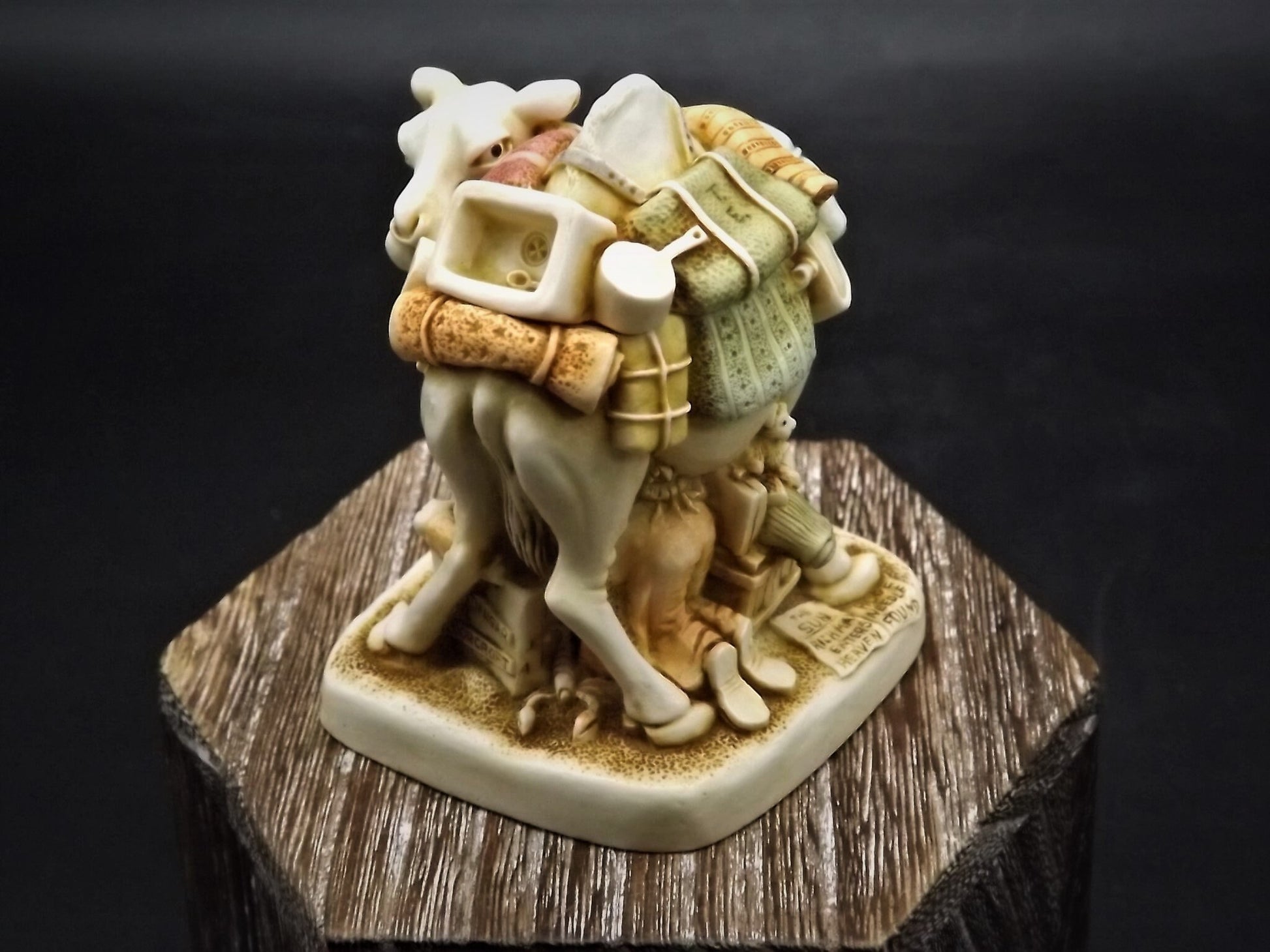 Retired 1998 Harmony Kingdom "Package tour" Infinity version piece Excellent condition with original box and COA.