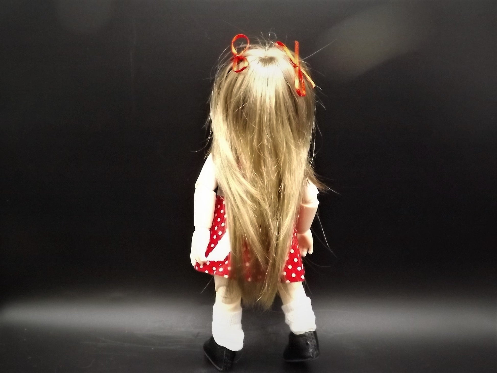 Limited Edition of 50 Berdine Creedy "Valene" Ball Jointed Doll (BJD) with COA.