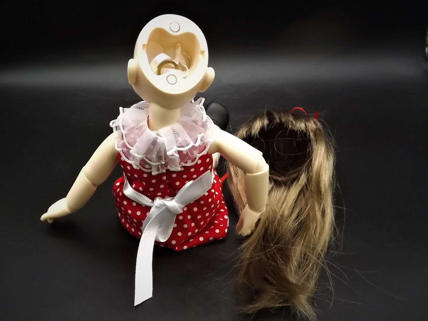 Limited Edition of 50 Berdine Creedy "Valene" Ball Jointed Doll (BJD) with COA.