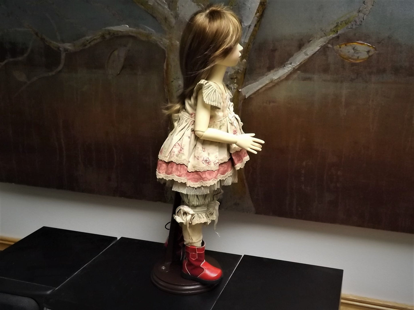 Vintage Berdine Creedy "Country Sweet Suzie" Doll BJD wig of Tibetan Mohair by Michele Hardy and Dressed by Gale Torres Stunningly beautiful