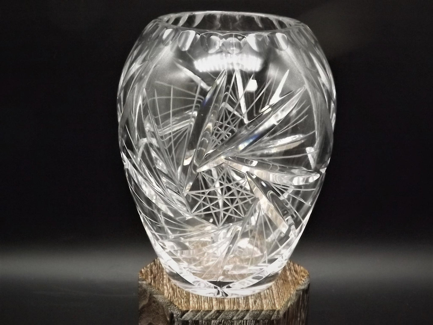 Classic Crystal Vase with Pinwheel design. Excellent condition