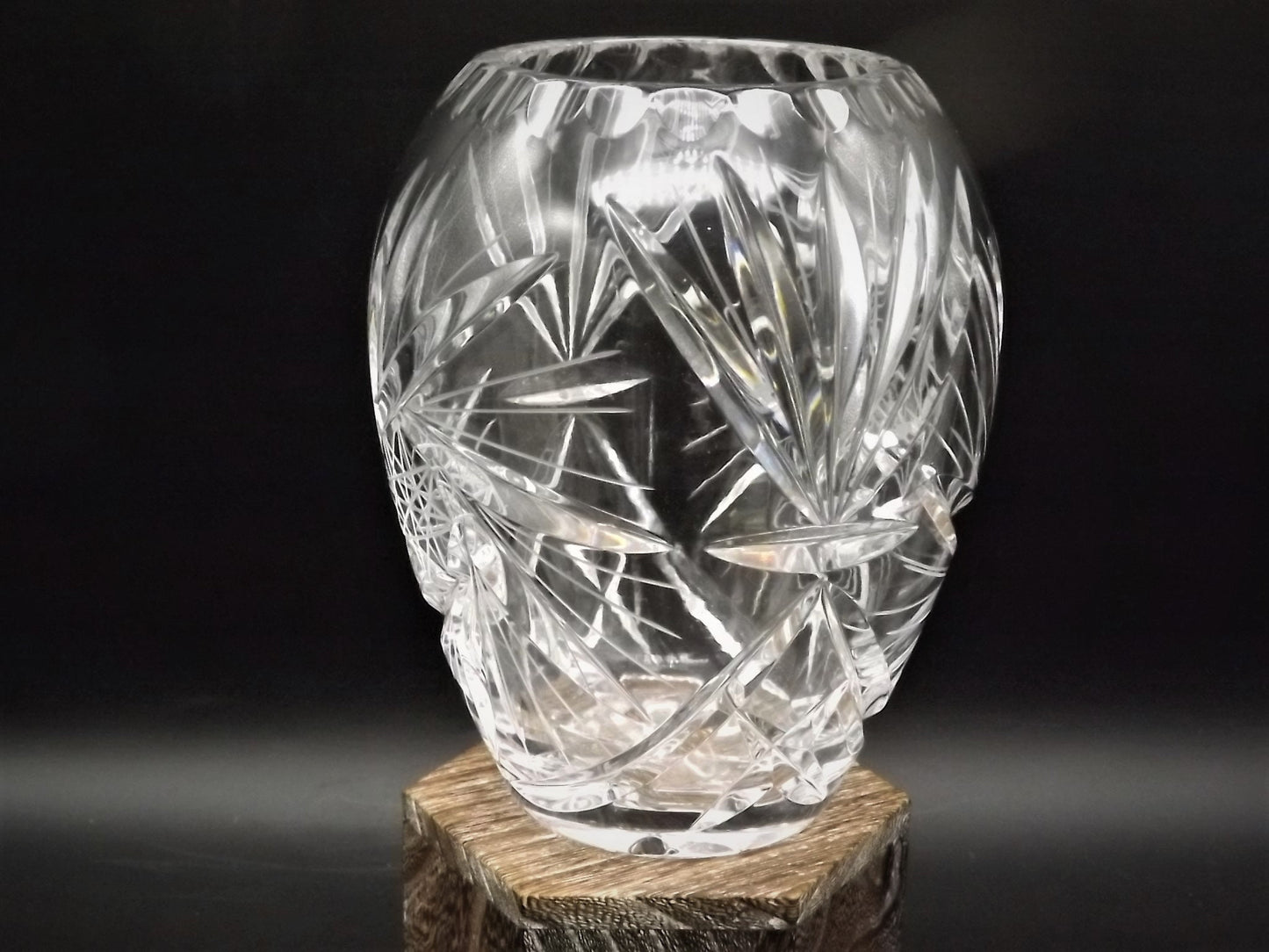 Classic Crystal Vase with Pinwheel design. Excellent condition