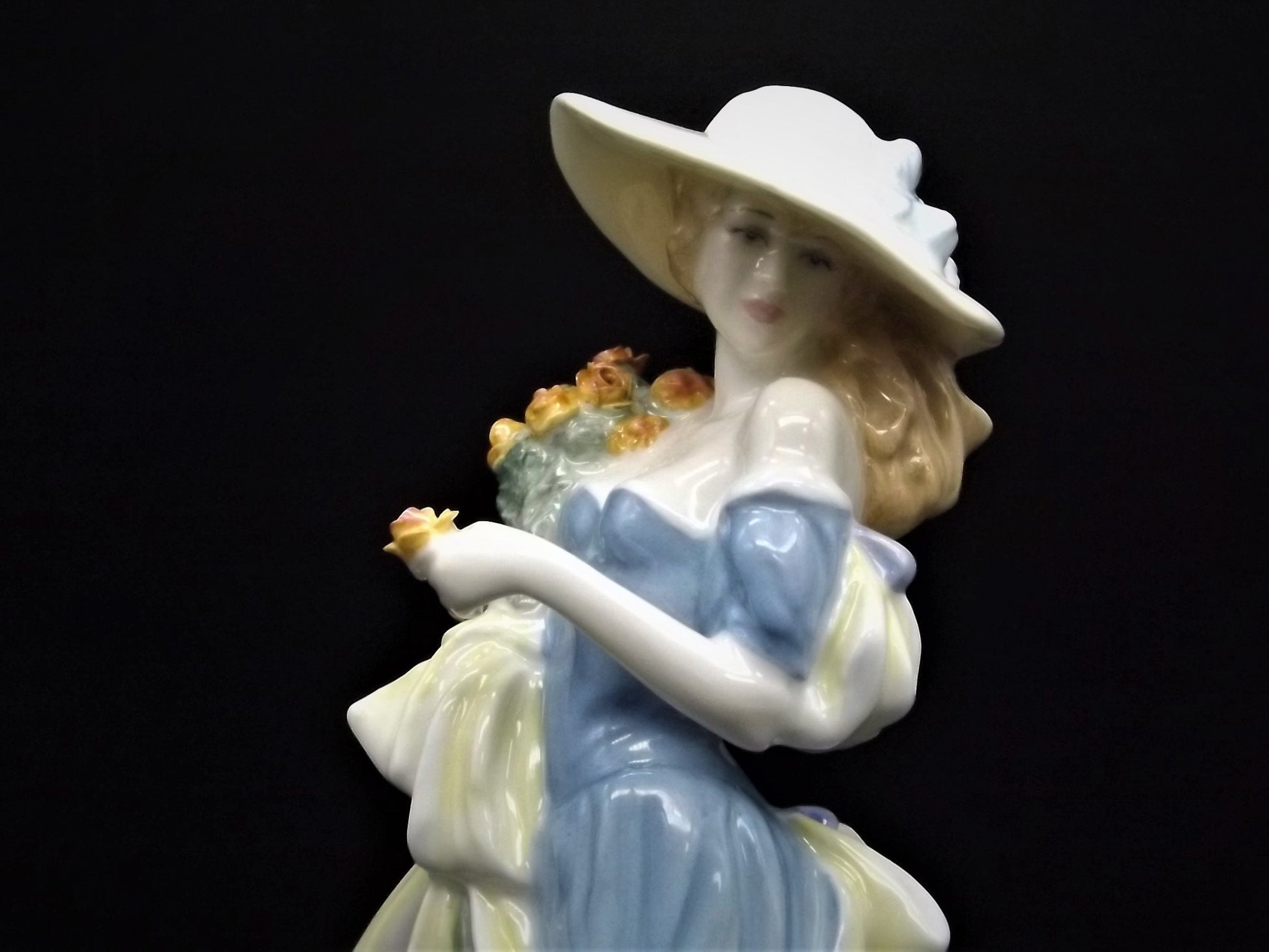 Vintage Royal Doulton Figurine: Millennium Four Seasons "Summer" HN4271