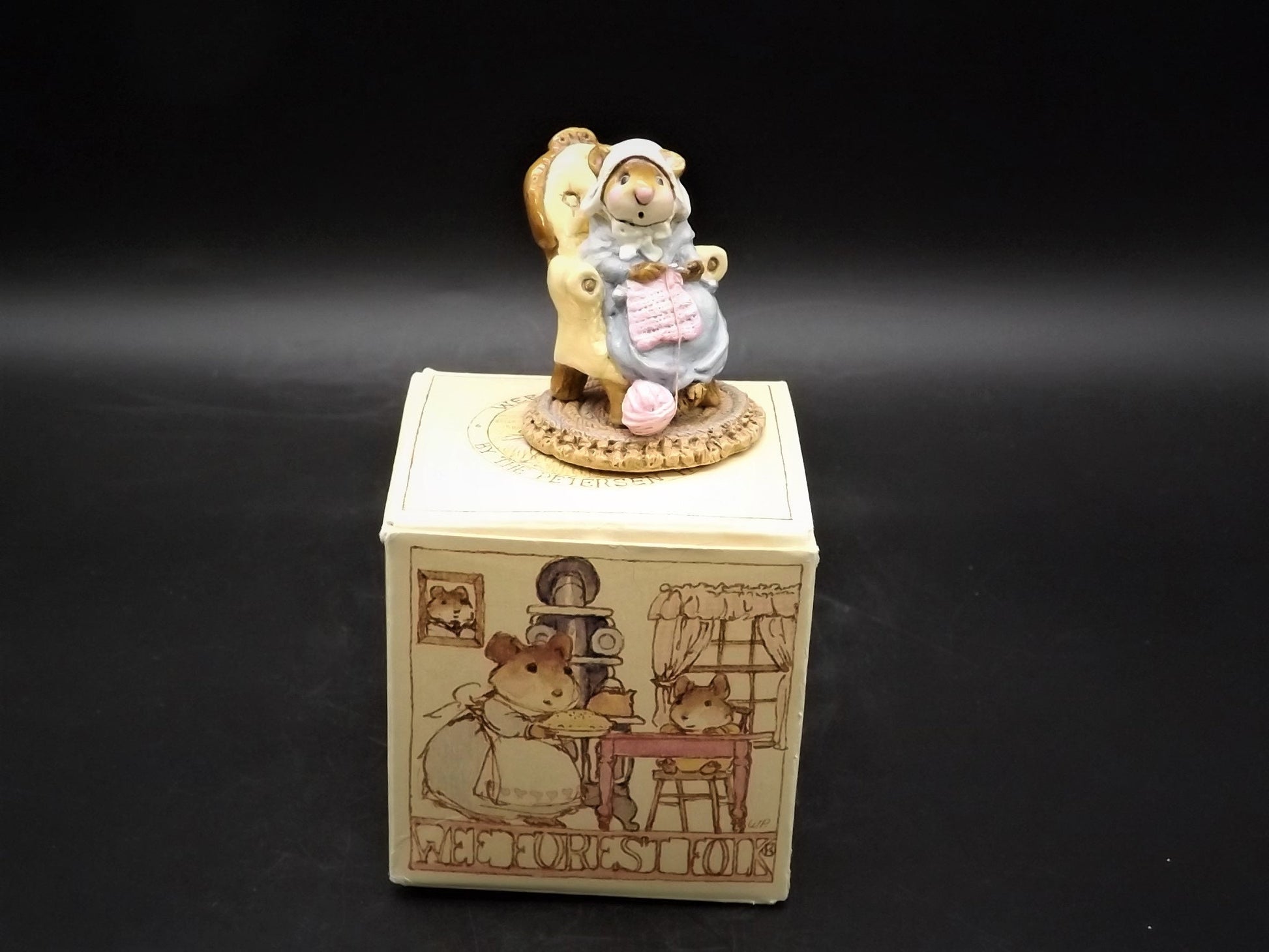 Vintage 1981 M-059 Wee Forest Folk "Pearl Knit" Hand Painted Mouse sitting and crocheting.