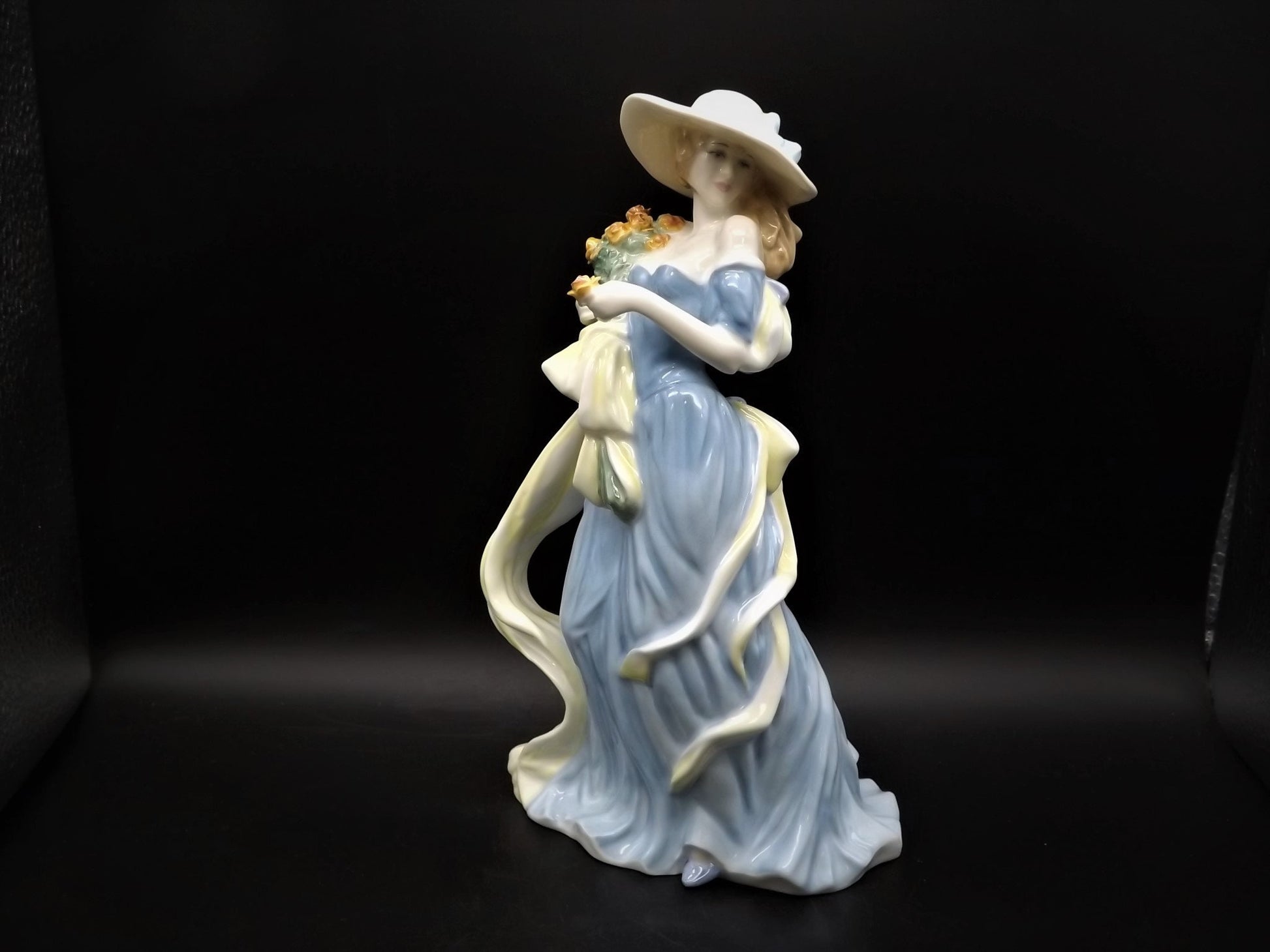 Vintage Royal Doulton Figurine: Millennium Four Seasons "Summer" HN4271