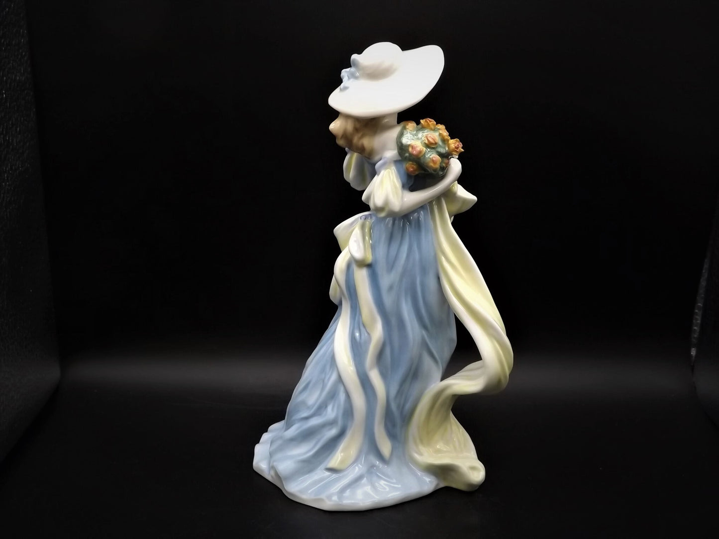 Vintage Royal Doulton Figurine: Millennium Four Seasons "Summer" HN4271