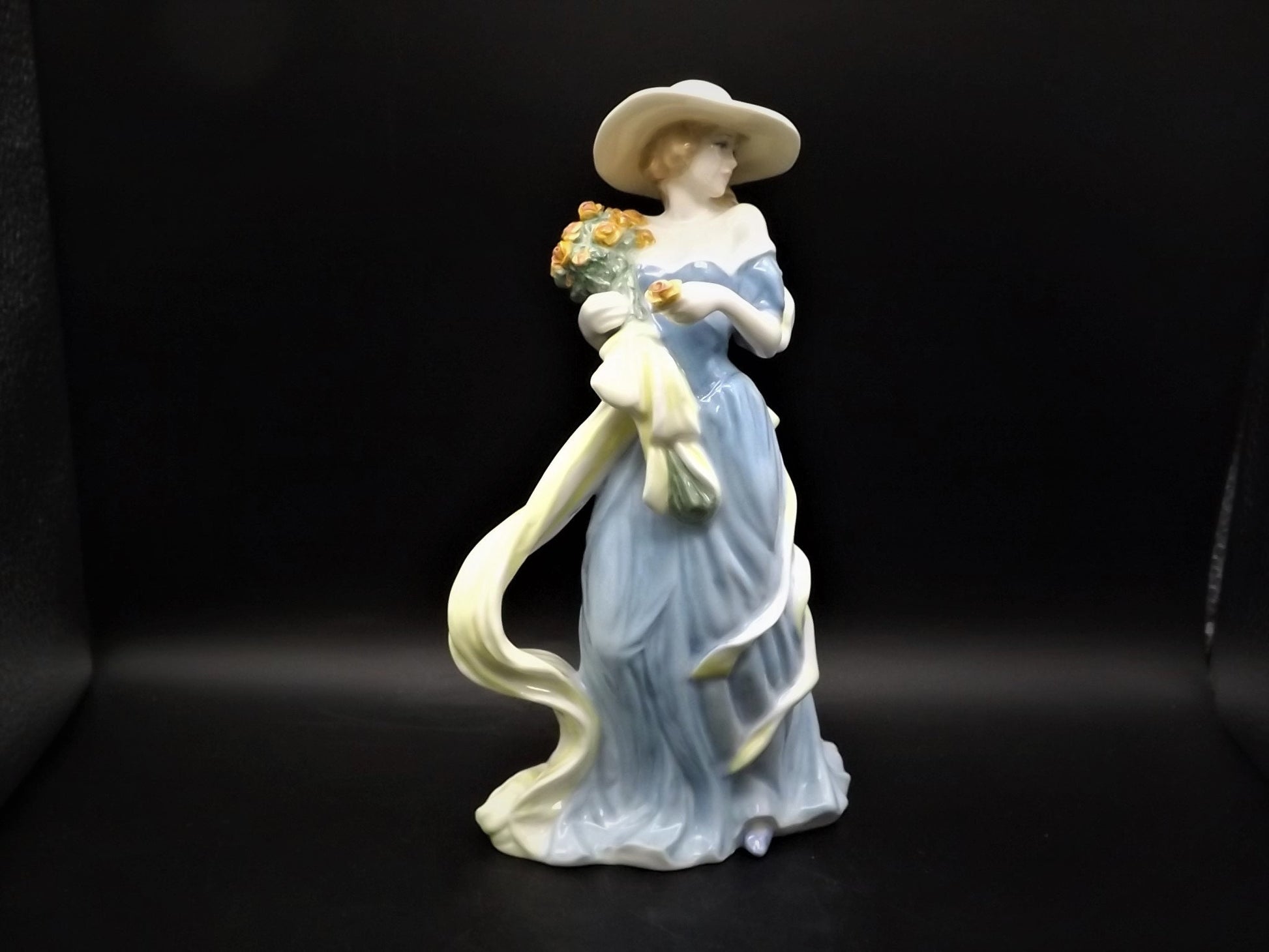 Vintage Royal Doulton Figurine: Millennium Four Seasons "Summer" HN4271