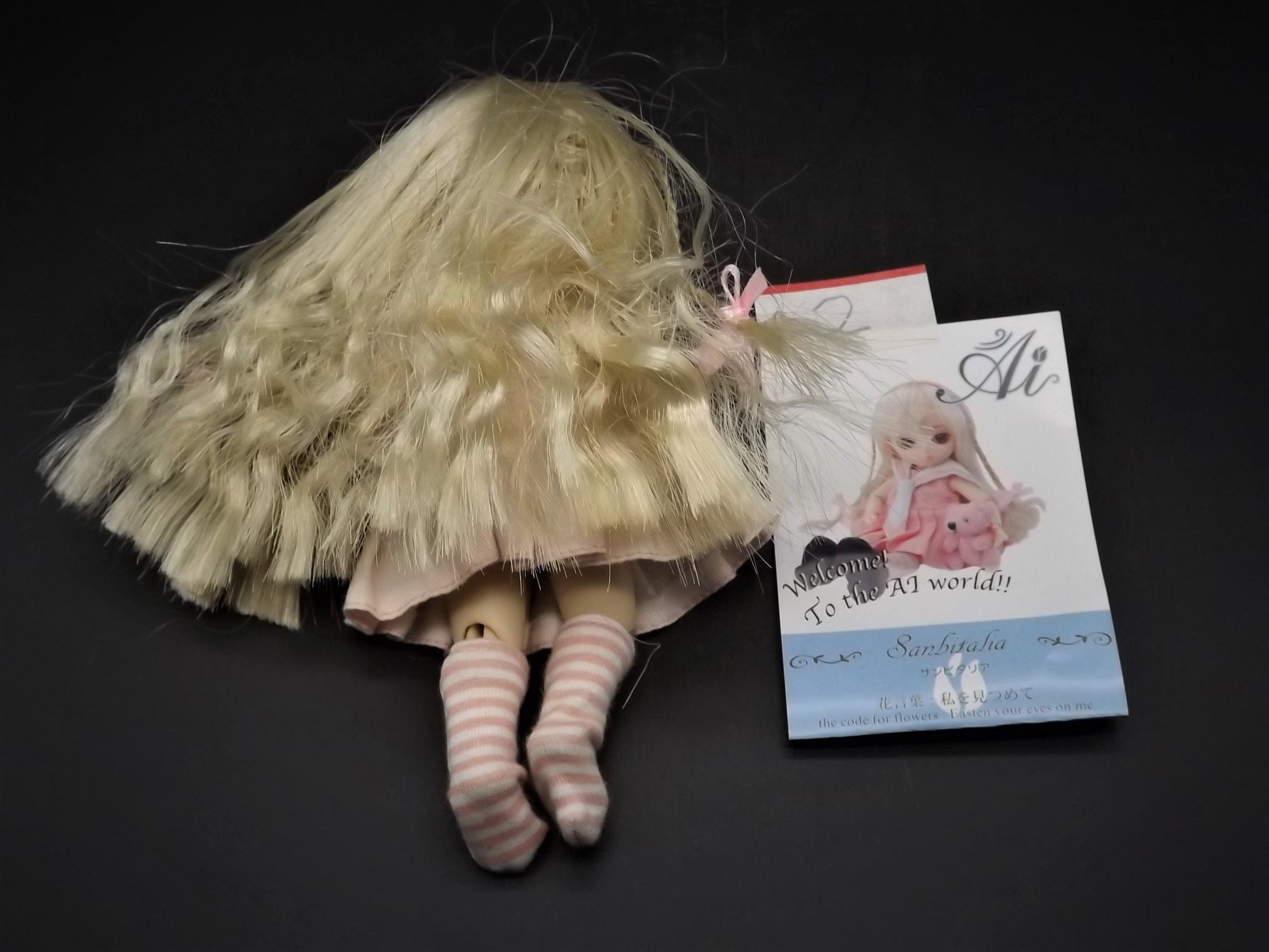 Vintage AI "Sanibatalia 2" Ball Jointed Doll with COA. Missing Teddy and Shoes.