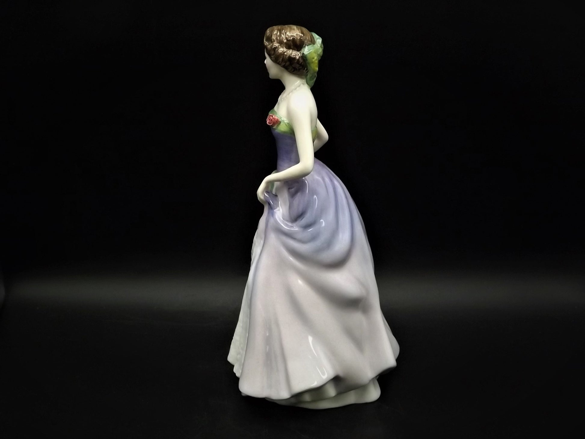Vintage 1997 Royal Doulton Figurine of the year "Jessica" HN 3850. Young lady in a ball gown. Excellent condition!