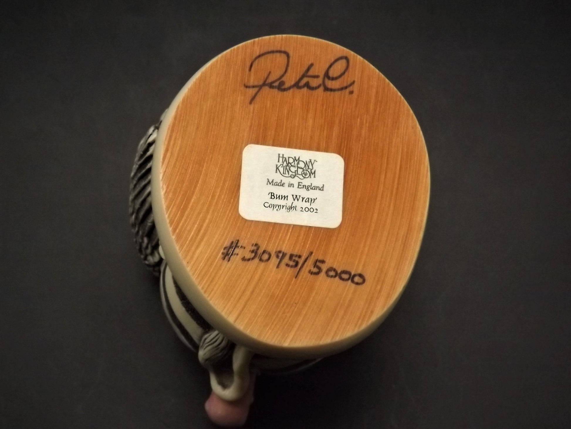 Vintage 2002 TJBB02 Harmony Kingdom "Bum Wrap" Banned series hand Painted Vultures eating a meal. Signed with box, COA and LE #3095/5000.