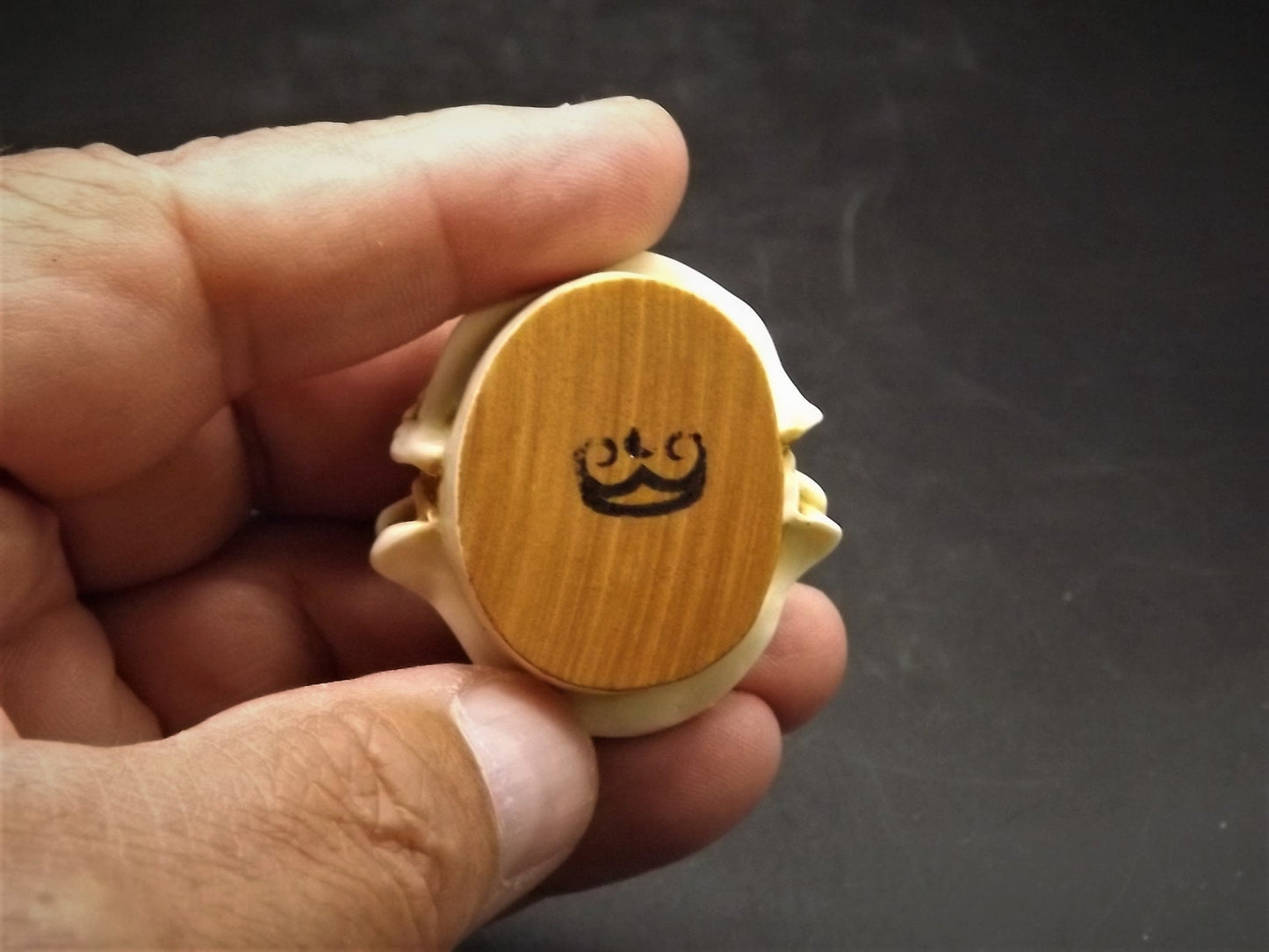 Retired 1995 Harmony Kingdom "Chucky Pig" Jest Figurine XXXTJCP with original box. Excellent condition. Only 300 made! Autographed Twice!