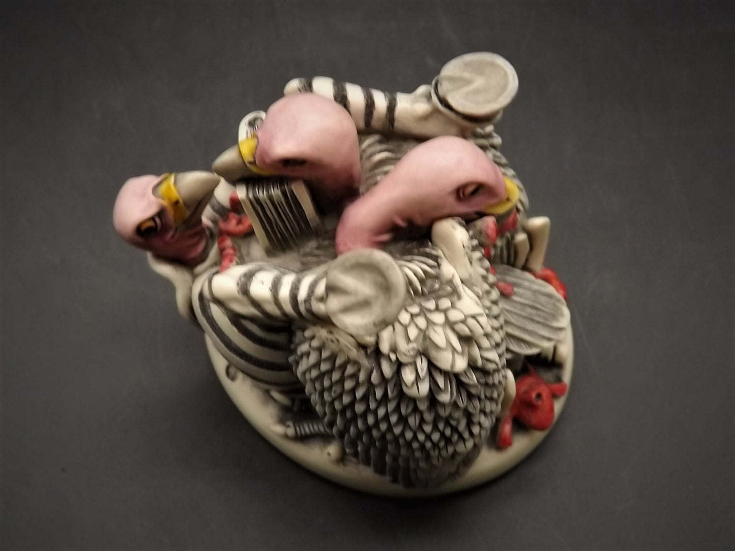 Vintage 2002 TJBB02 Harmony Kingdom "Bum Wrap" Banned series hand Painted Vultures eating a meal. Signed with box, COA and LE #3095/5000.