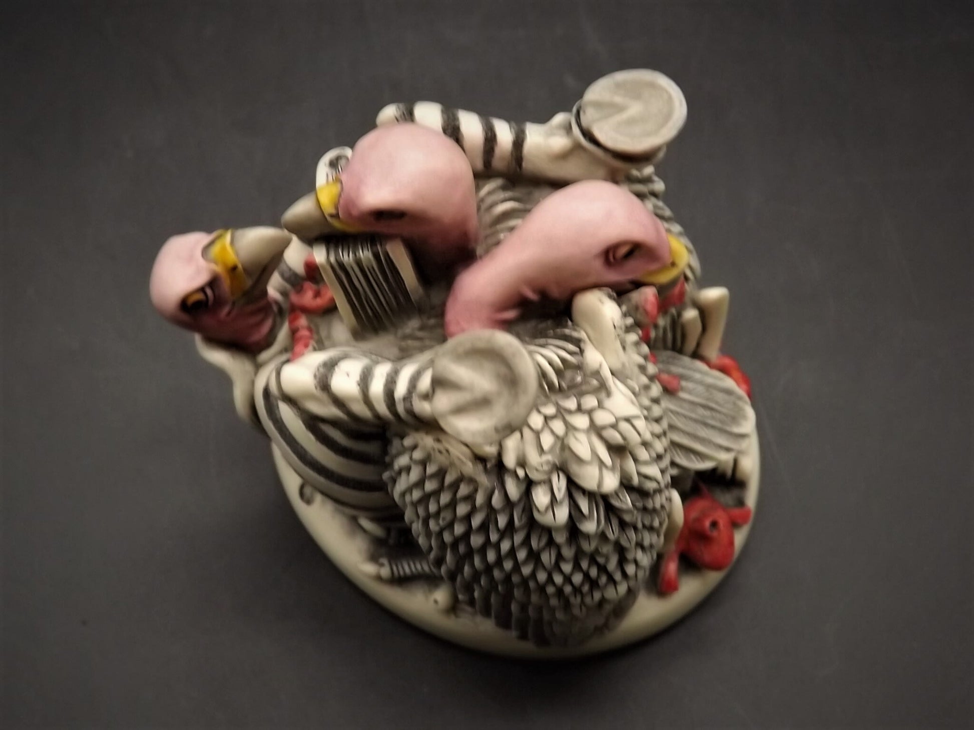 Vintage 2002 TJBB02 Harmony Kingdom "Bum Wrap" Banned series hand Painted Vultures eating a meal. Signed with box, COA and LE #3095/5000.