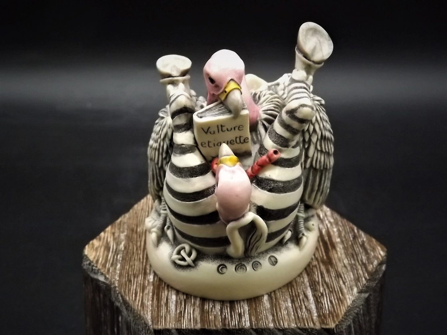 Vintage 2002 TJBB02 Harmony Kingdom "Bum Wrap" Banned series hand Painted Vultures eating a meal. Signed with box, COA and LE #3095/5000.