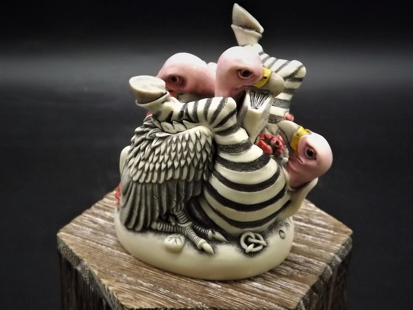 Vintage 2002 TJBB02 Harmony Kingdom "Bum Wrap" Banned series hand Painted Vultures eating a meal. Signed with box, COA and LE #3095/5000.