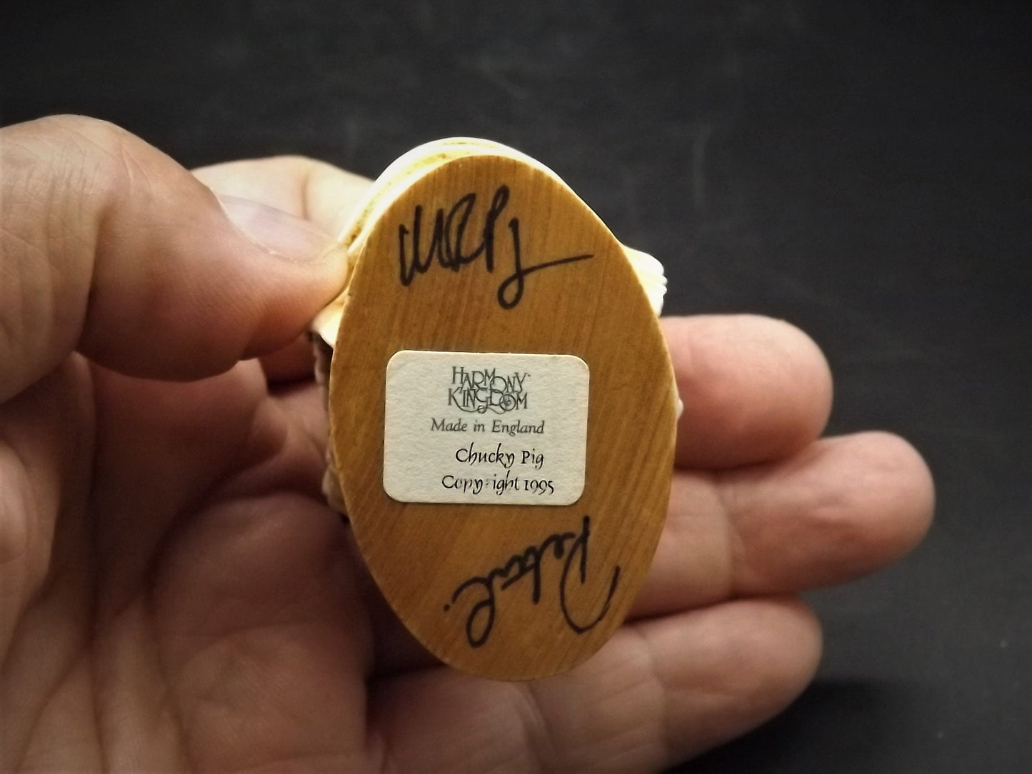 Retired 1995 Harmony Kingdom "Chucky Pig" Jest Figurine XXXTJCP with original box. Excellent condition. Only 300 made! Autographed Twice!