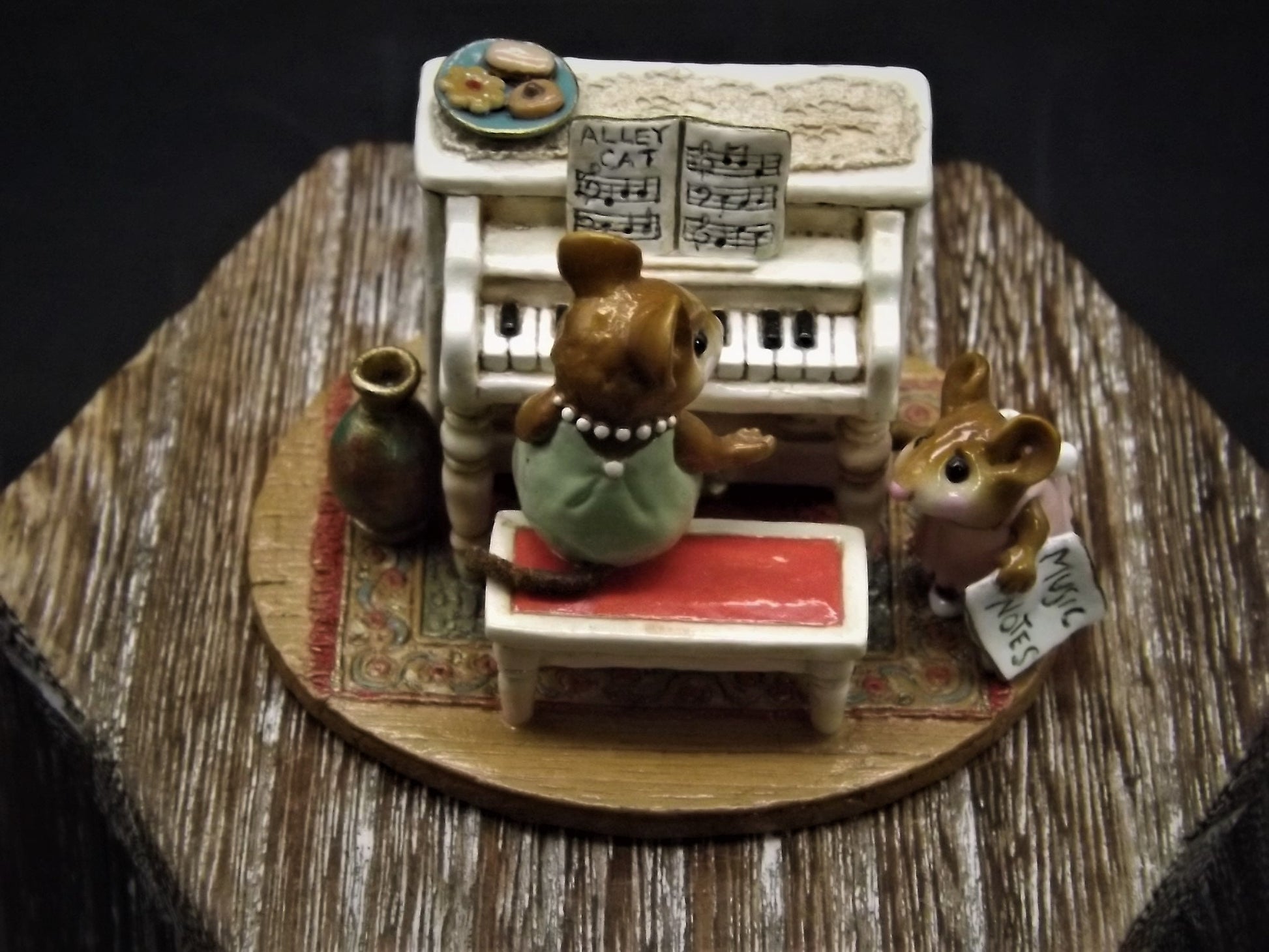 Vintage Wee Forest Folk Figurine: "Her Music Lesson" Mouse Piano Teacher