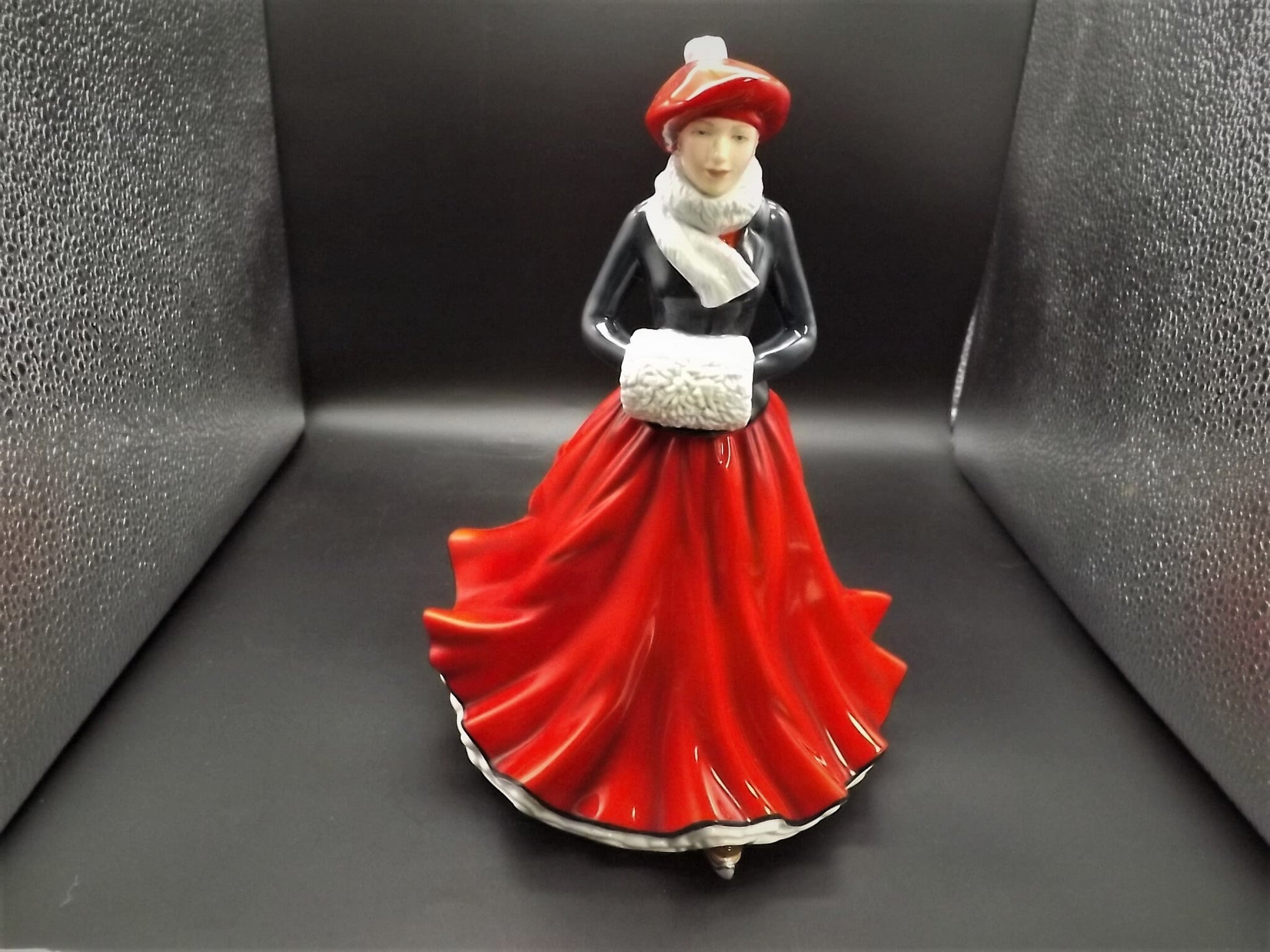 Vintage Royal Doulton Figurine: Christmas Day "Festive Skating" HN 5674