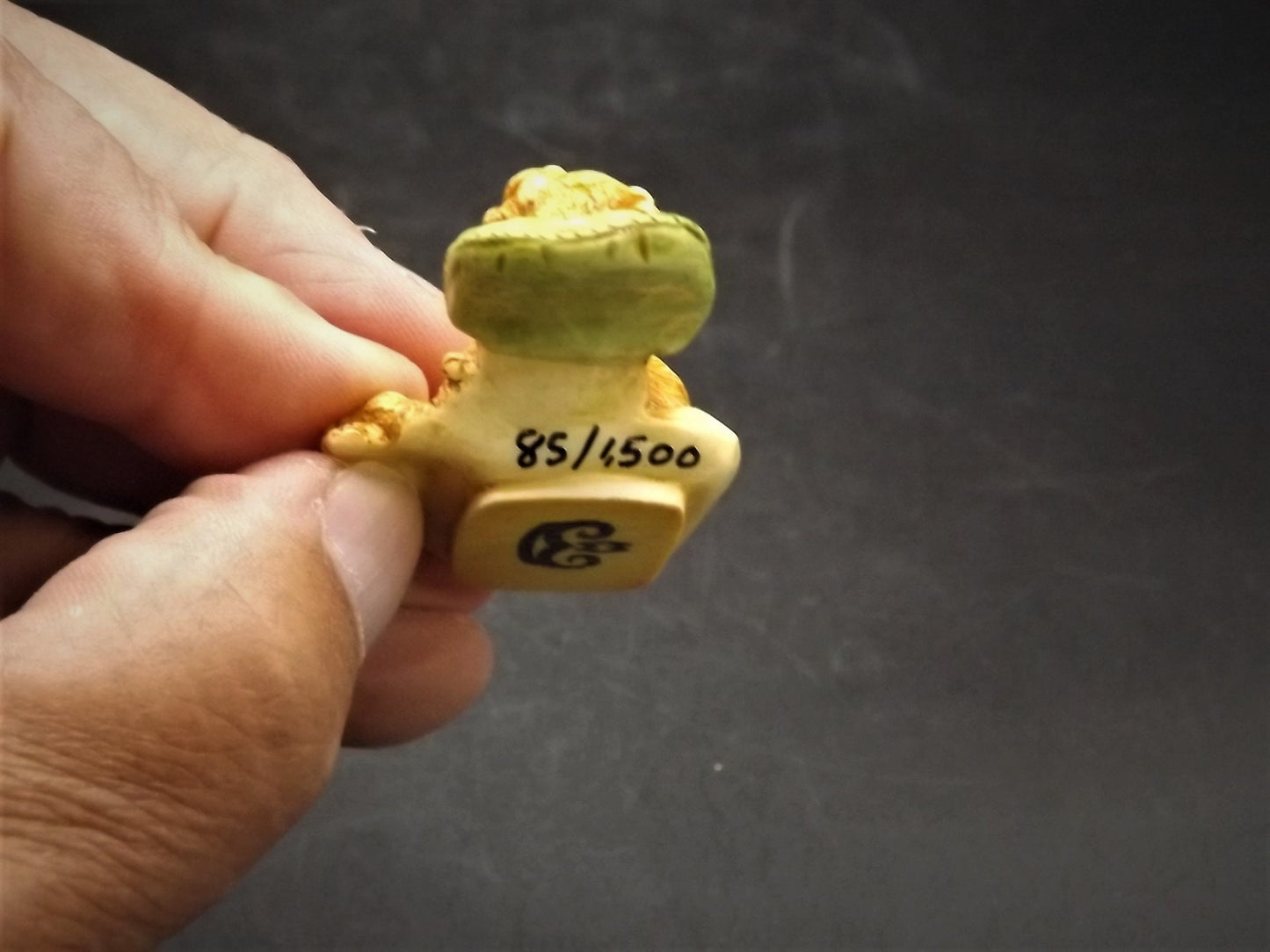 Vintage 1999 Harmony Kingdom "Fishy Business" Jest Figurine TJCA17-1 with original box. Excellent condition. Limited 85/1500 artist signed.