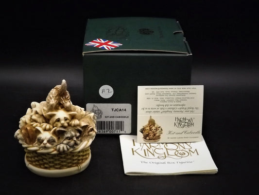 Vintage 2001 Harmony Kingdom "Kit and Caboodle" Jest Figurine TJCA14 with original box and COA. Excellent condition.