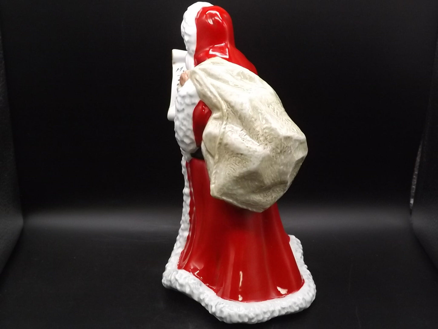 Vintage Royal Doulton Father Christmas Figurine, HN 3399, 1992