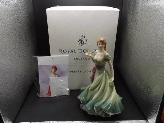 Vintage Royal Doulton Figurine: Pretty Ladies "Spring Stroll" HN 5255