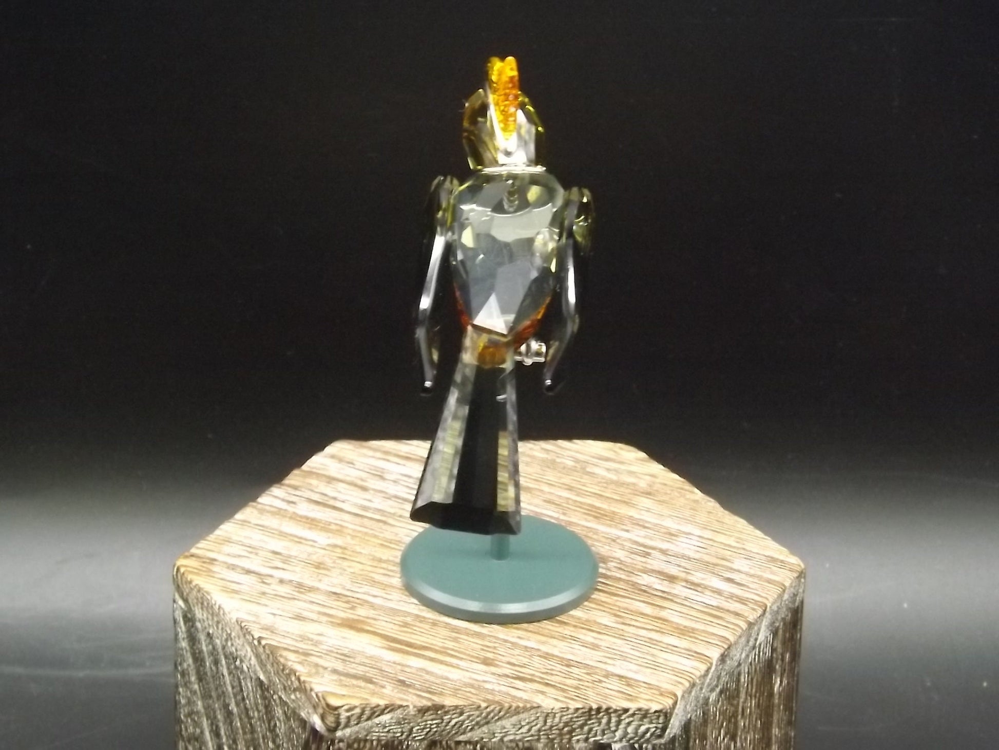 Vintage Swarovski Crystal Paradise Bird Collection Topaz "Bonriki". Excellent Condition with original box.