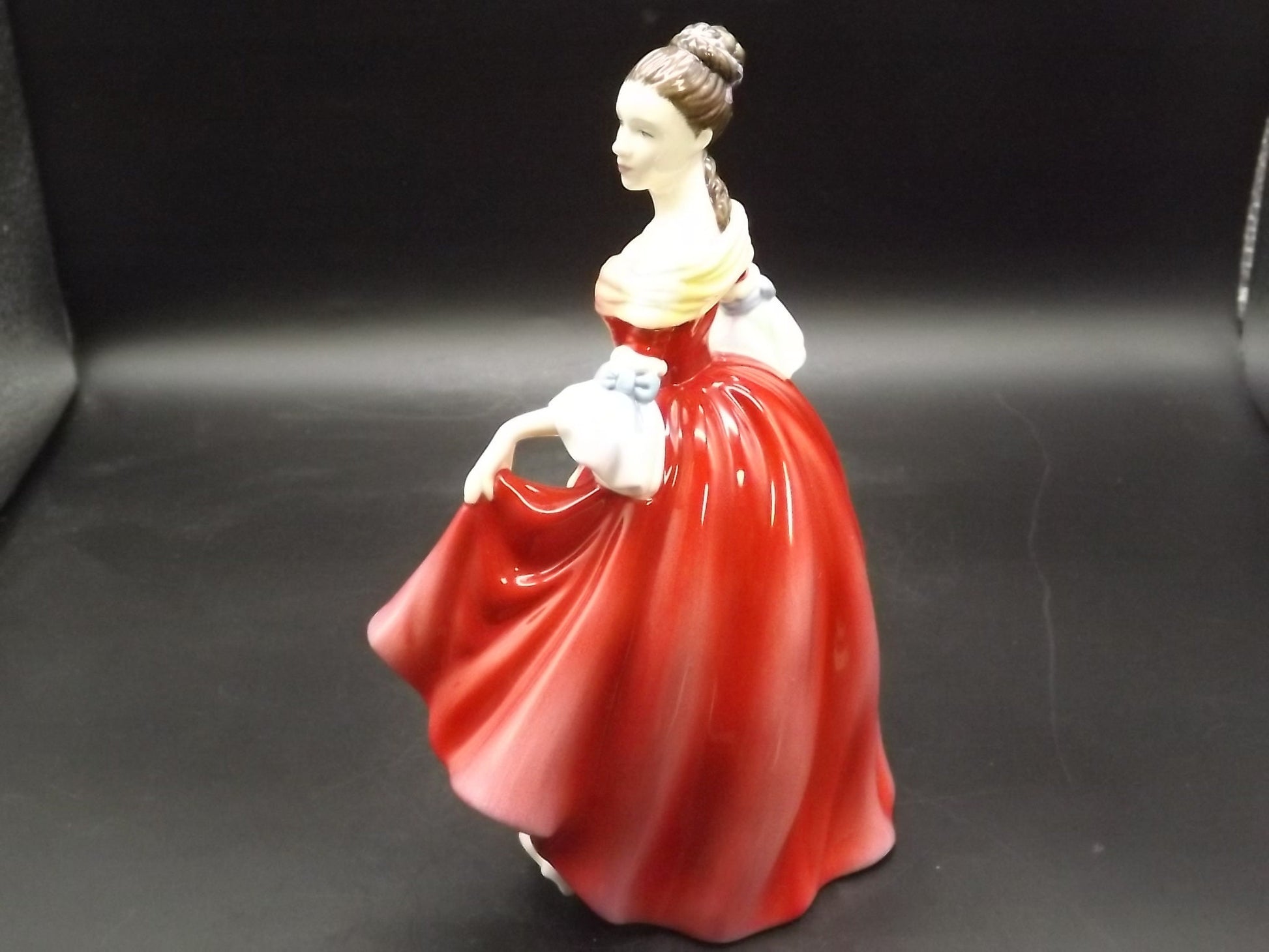 Vintage Royal Doulton Southern Belle Figurine HN 4997
