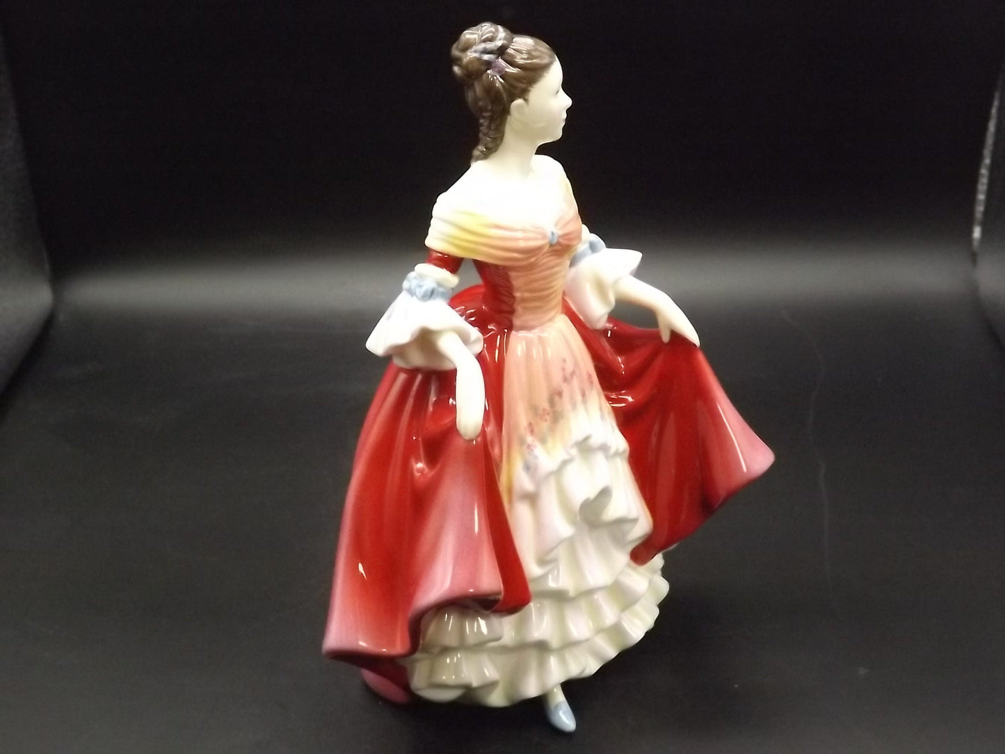 Vintage Royal Doulton Southern Belle Figurine HN 4997