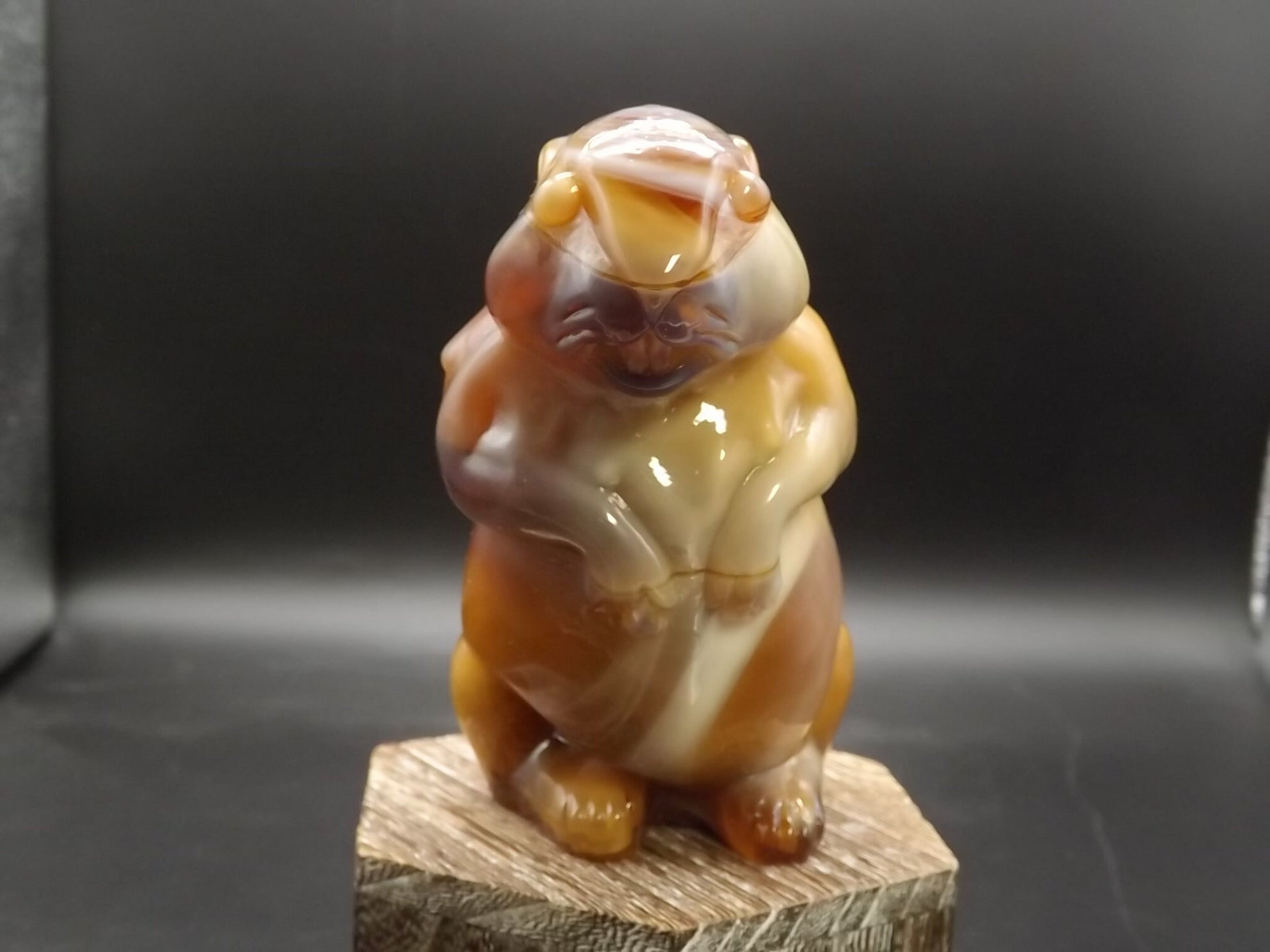 Vintage Imperial Glass Caramel Slag Beaver Figurine