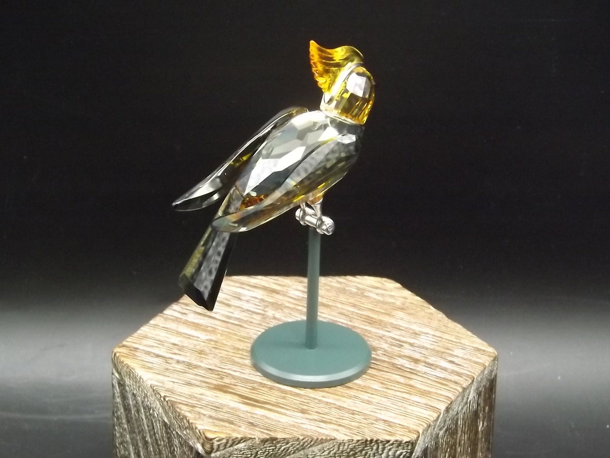 Vintage Swarovski Crystal Paradise Bird Collection Topaz "Bonriki". Excellent Condition with original box.
