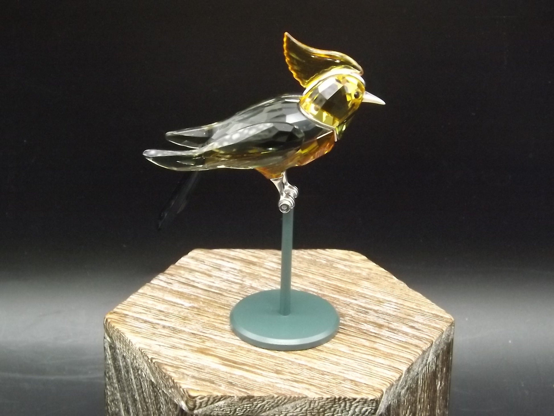 Vintage Swarovski Crystal Paradise Bird Collection Topaz "Bonriki". Excellent Condition with original box.