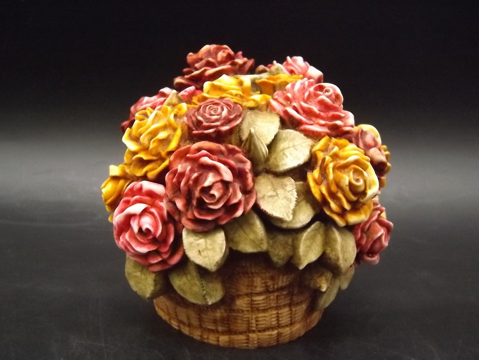 Retired 1996 Harmony Kingdom "Rose Basket" flowers piece Excellent condition Limited Edition #266/3600. Artist signed!