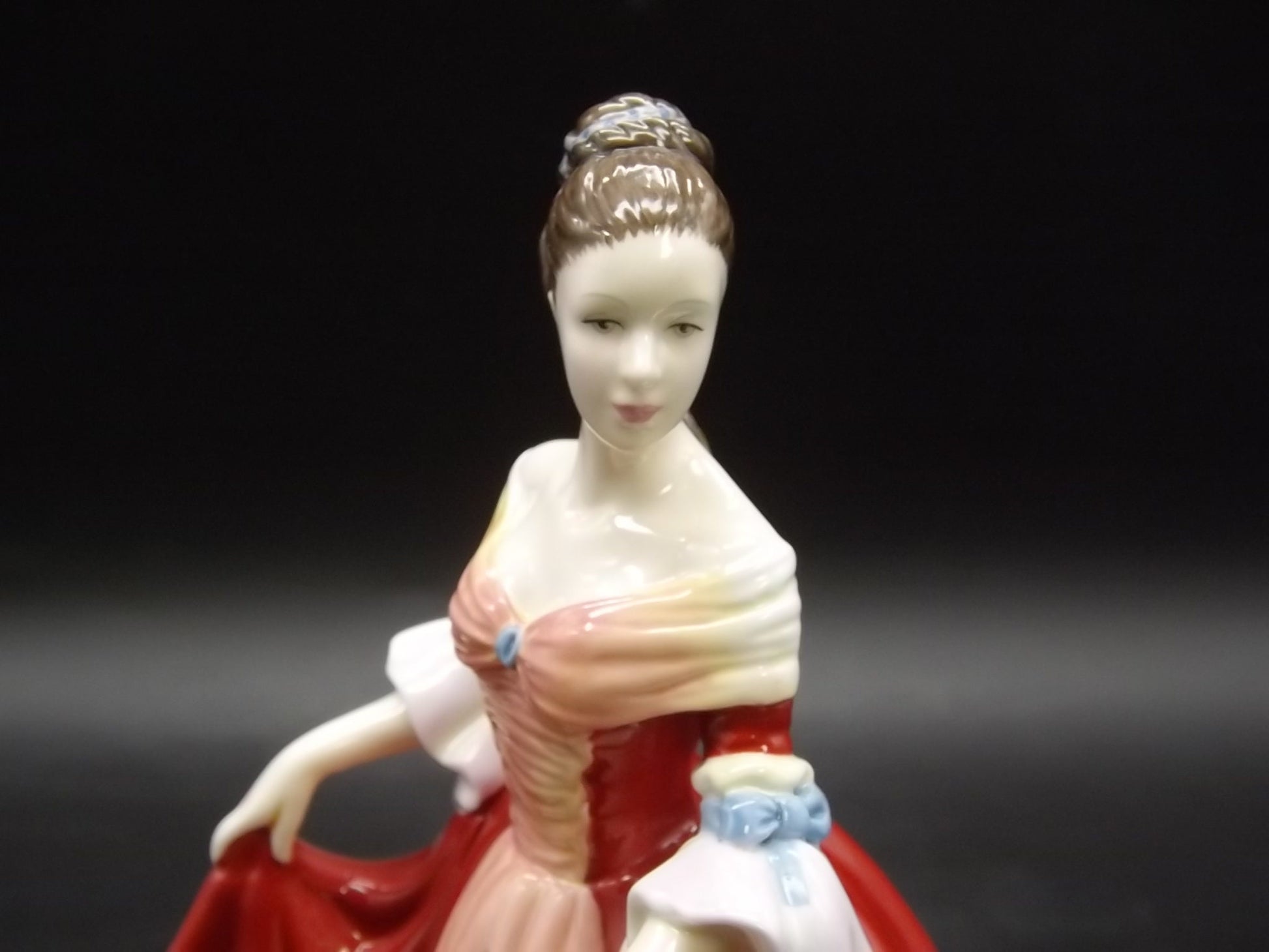 Vintage Royal Doulton Southern Belle Figurine HN 4997