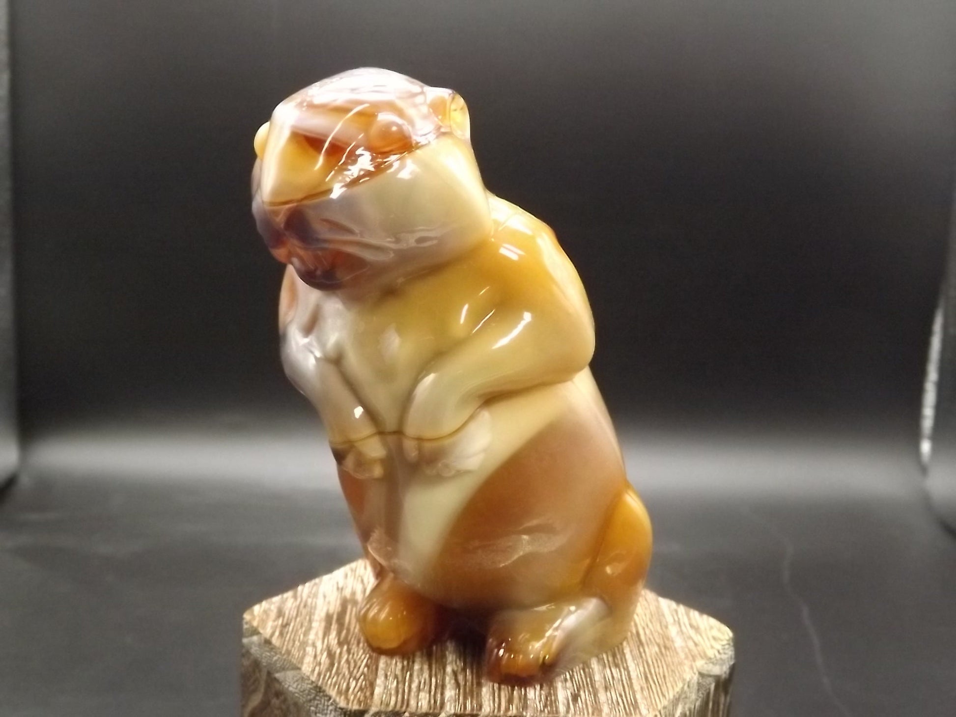Vintage Imperial Glass Caramel Slag Beaver Figurine